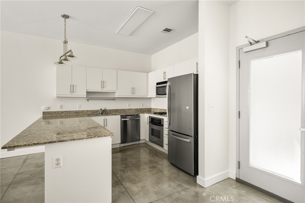 435 W Center Street Promenade 331