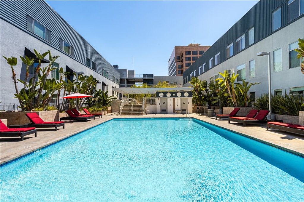 435 W Center Street Promenade 331