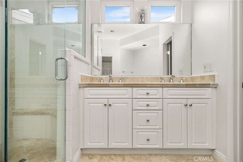 602 Larkspur Avenue A