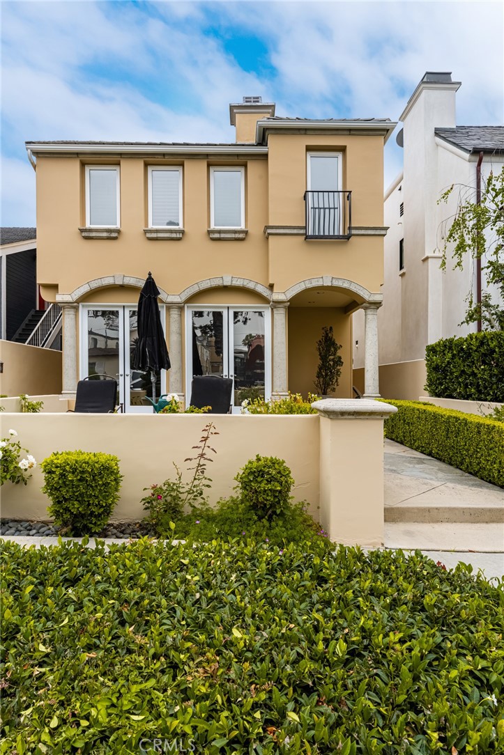 602 Larkspur Avenue A