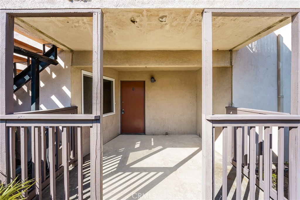 121 S Illinois Street 2