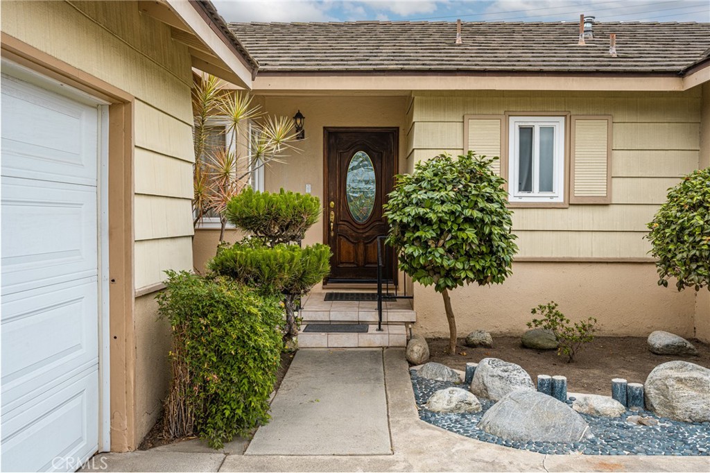 1830 W Chalet Street