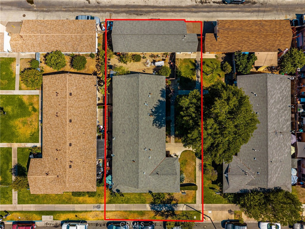 1256 N Placentia