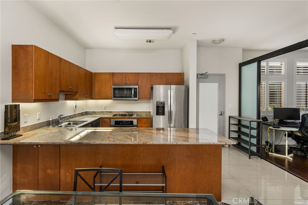 435 W Center Street Promenade 226