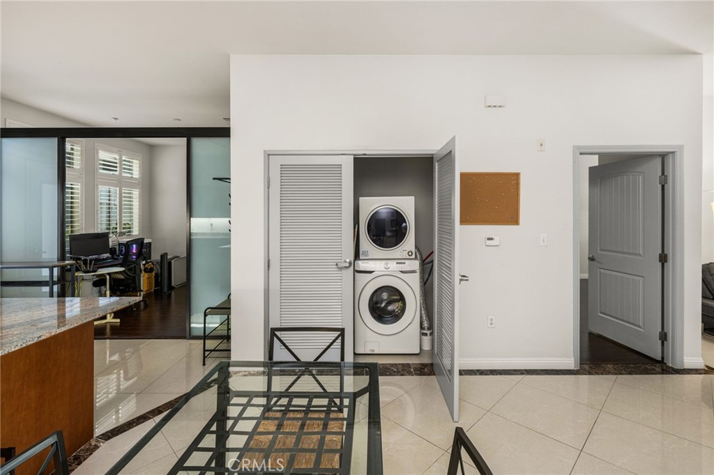 435 W Center Street Promenade 226