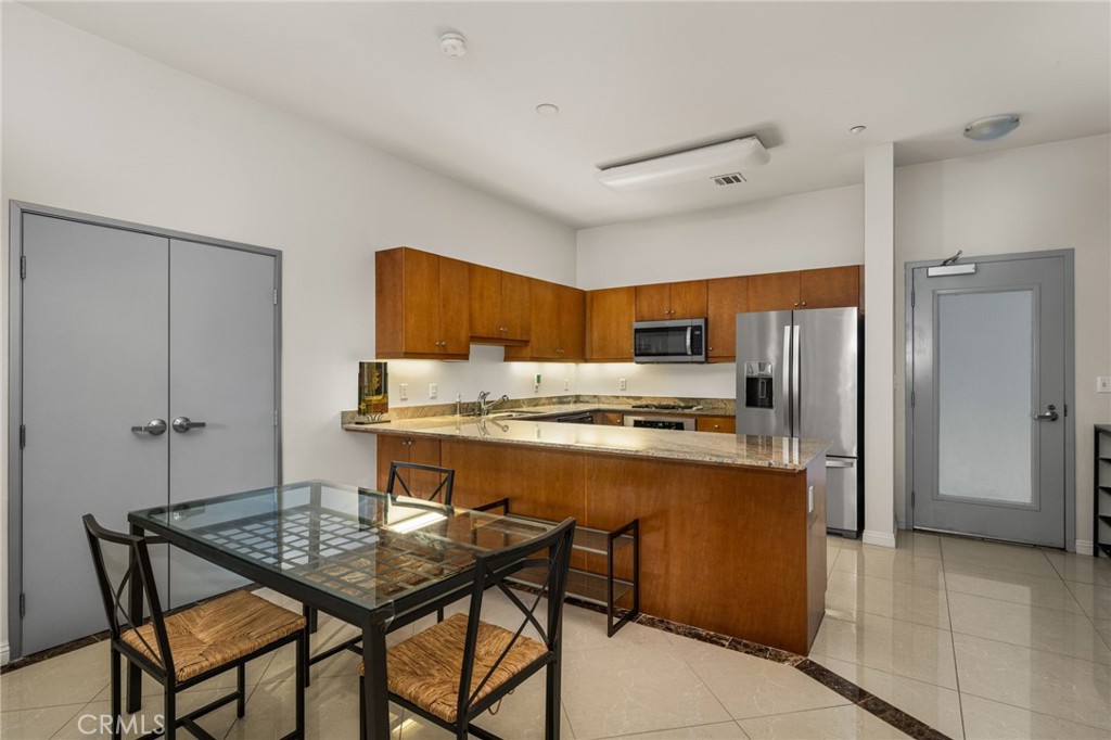 435 W Center Street Promenade 226