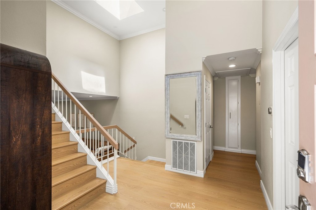 642 Colonial