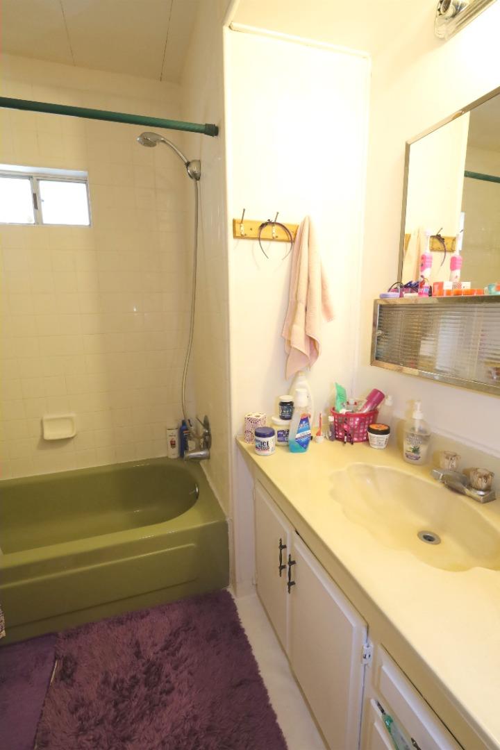 1220 Tasman Drive Unit: 437