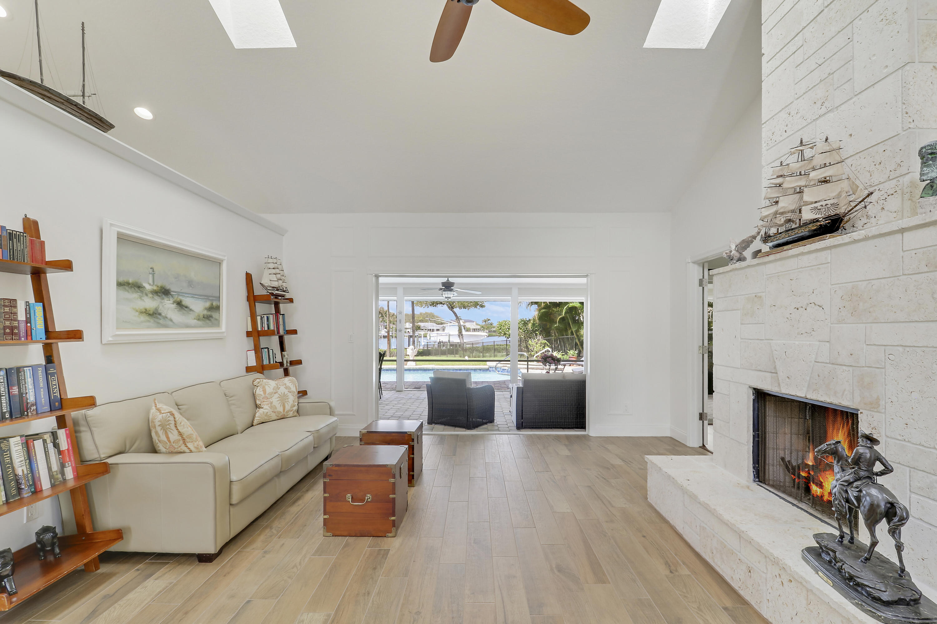 18815 SE River Ridge Rd