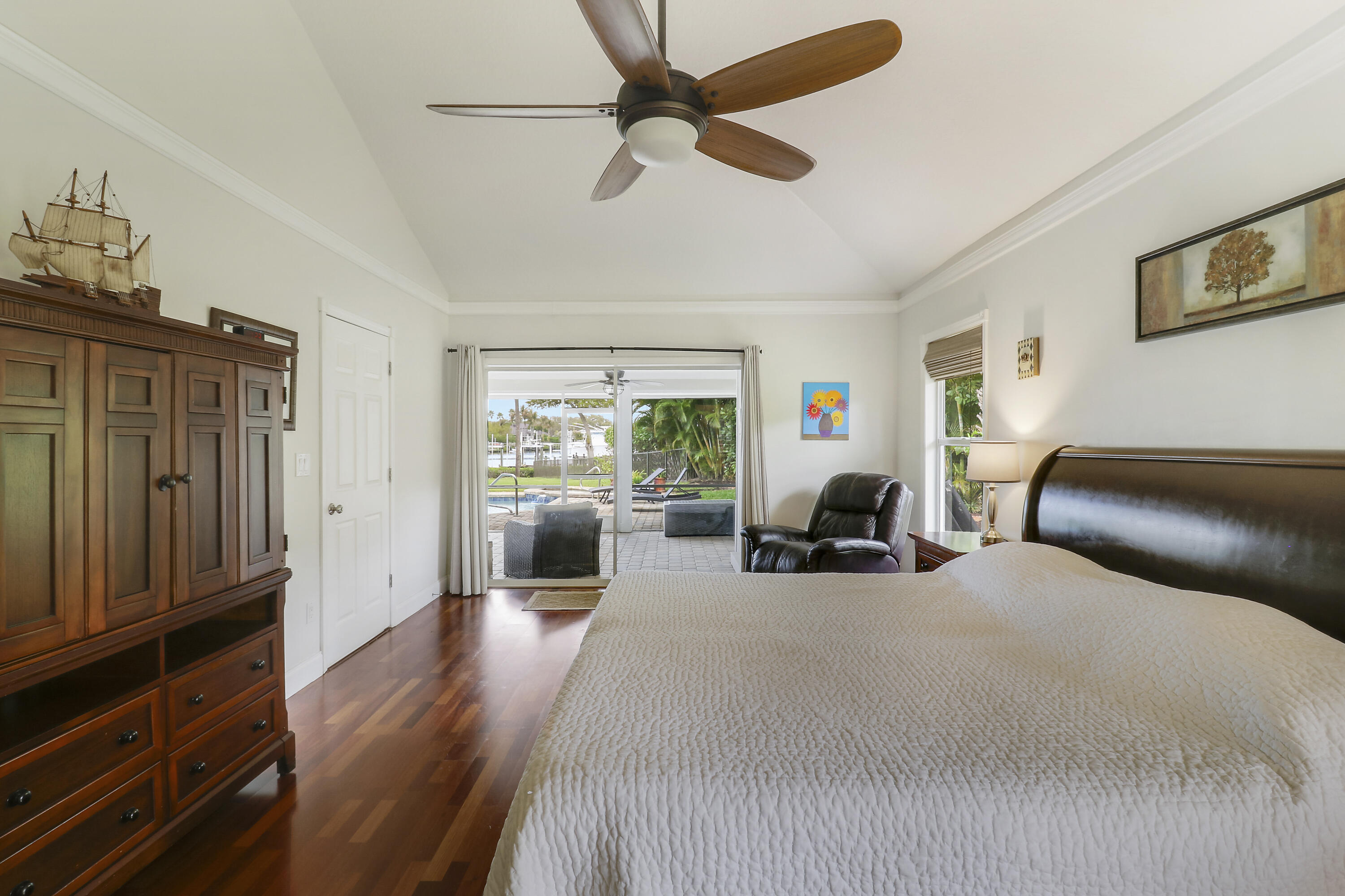 18815 SE River Ridge Rd