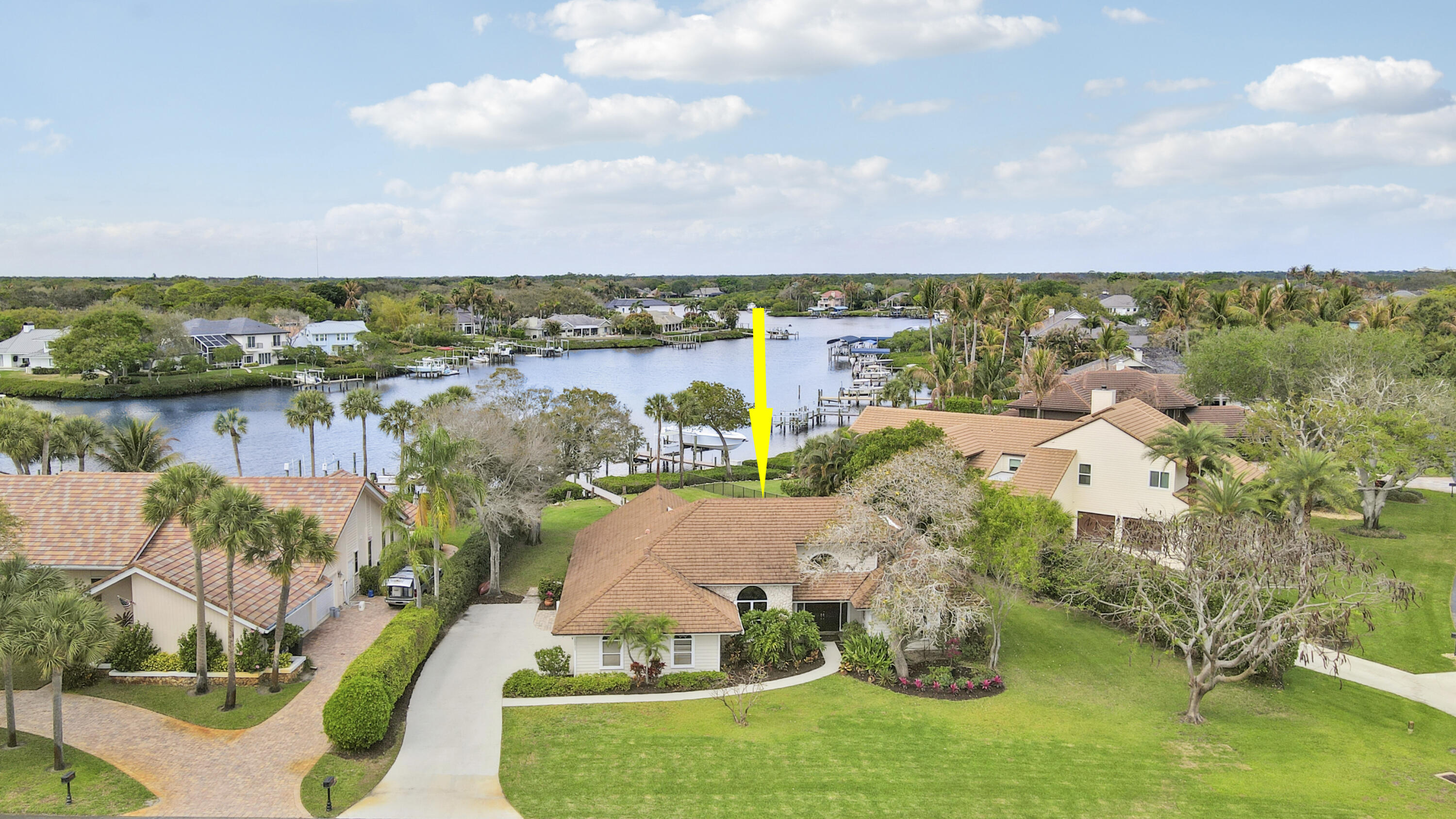 18815 SE River Ridge Rd