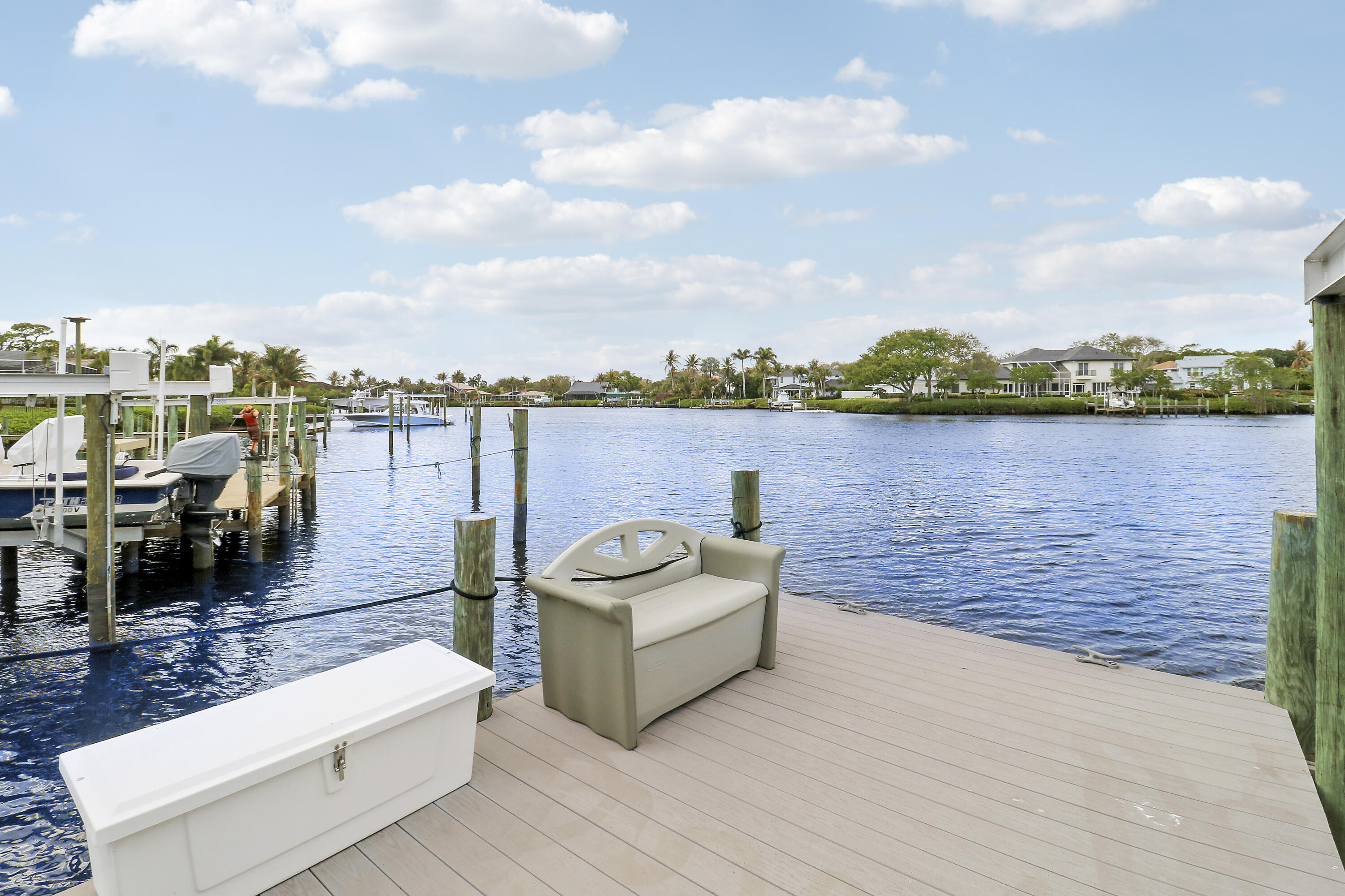 18815 SE River Ridge Rd