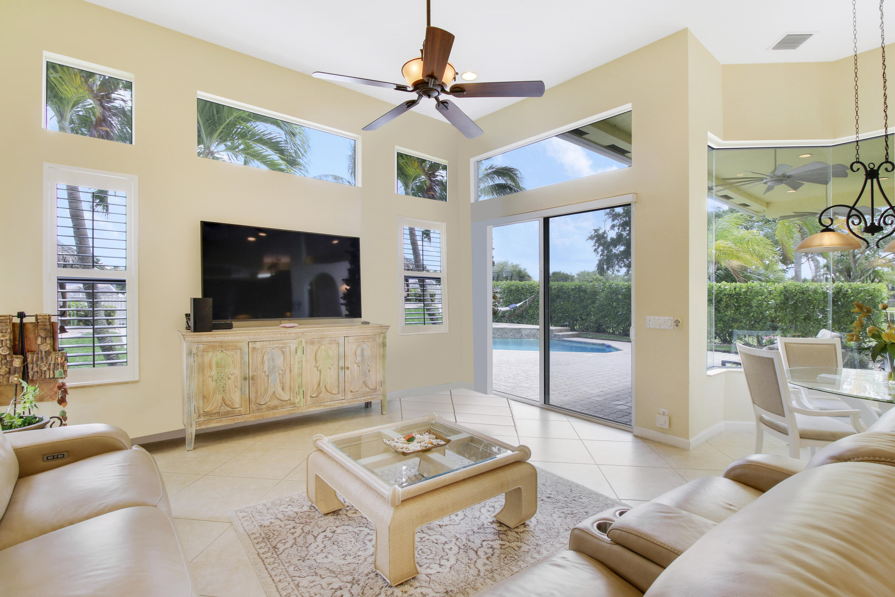 660 SW Yacht Basin Way