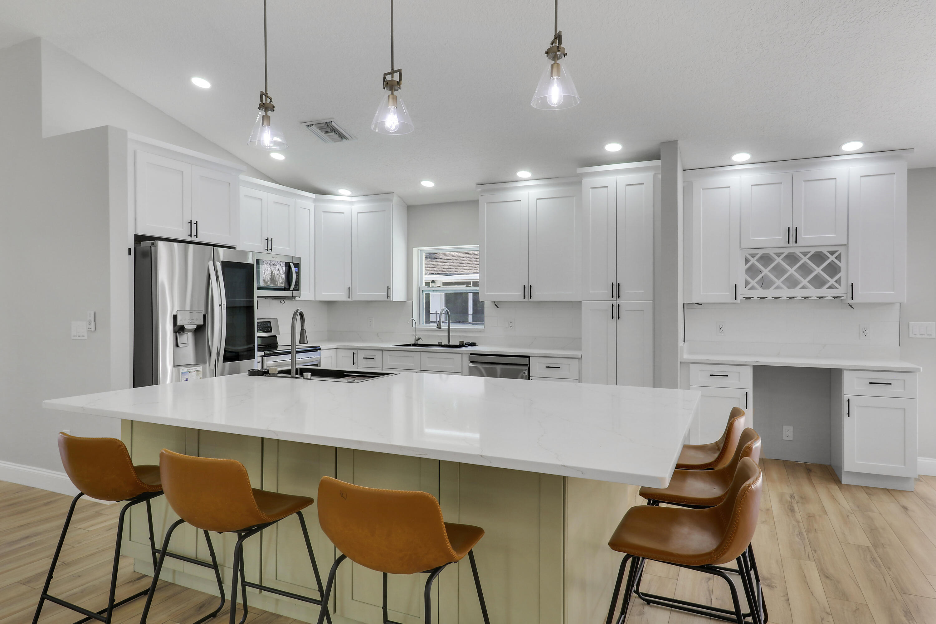 12692 N 169th Ct Court N