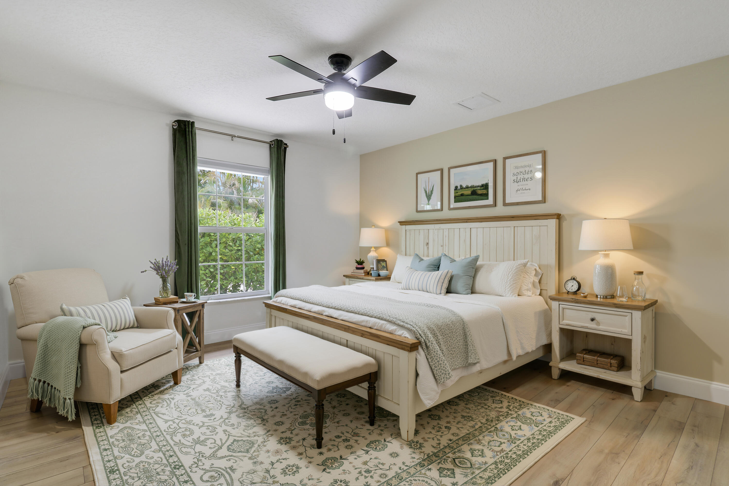 12692 N 169th Ct Court N