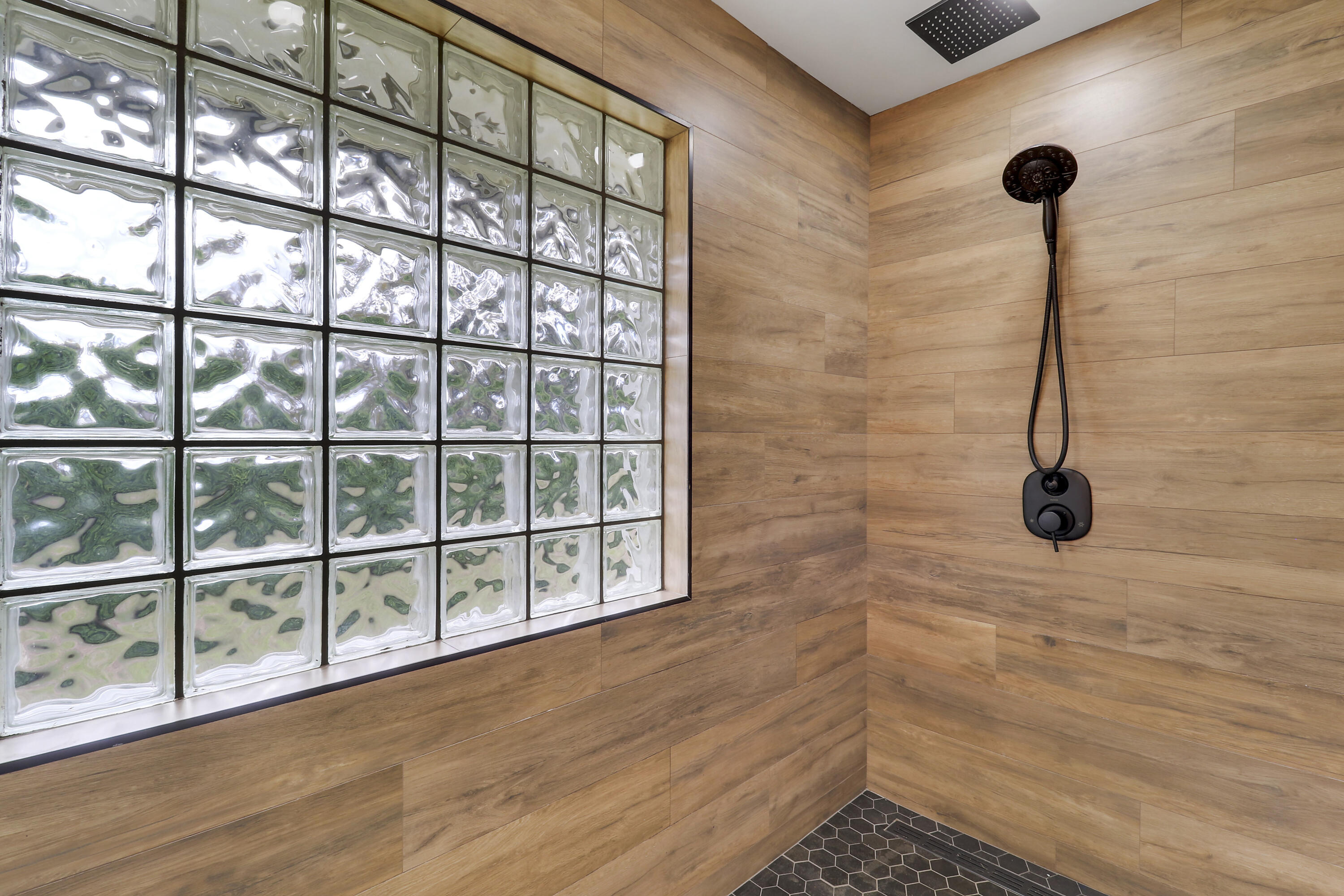 12692 N 169th Ct Court N