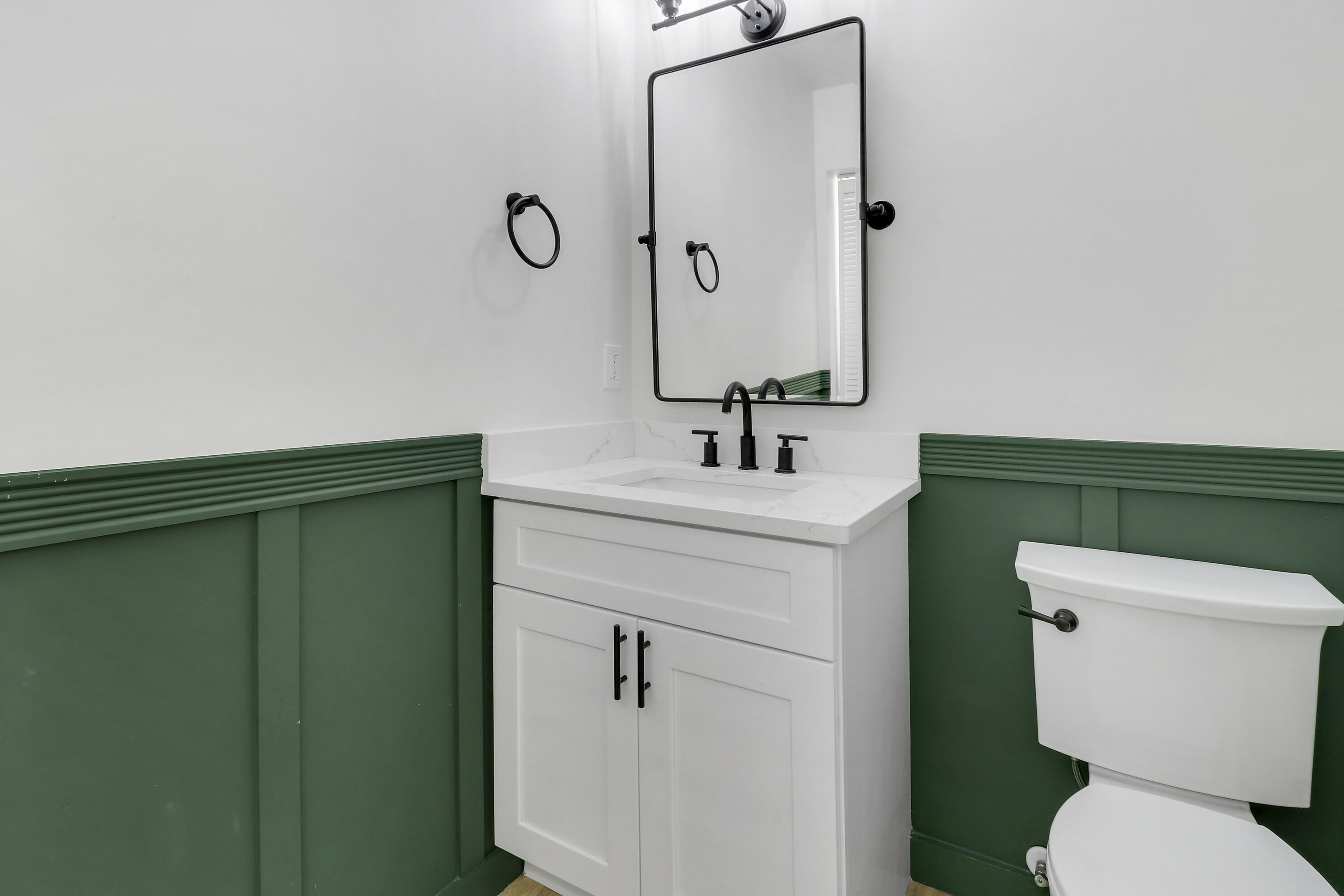 12692 N 169th Ct Court N