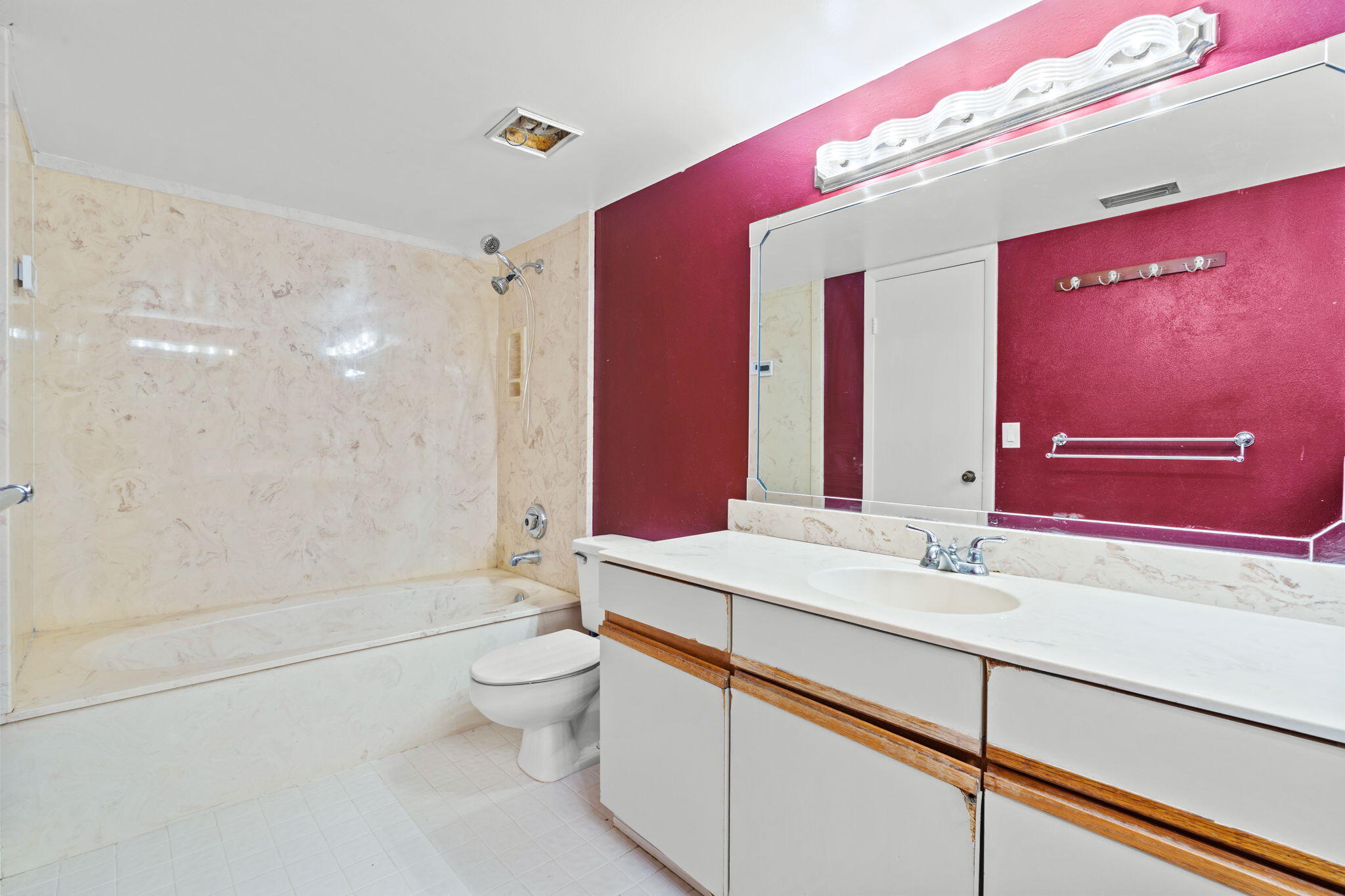 5620 Eagle Lake Drive