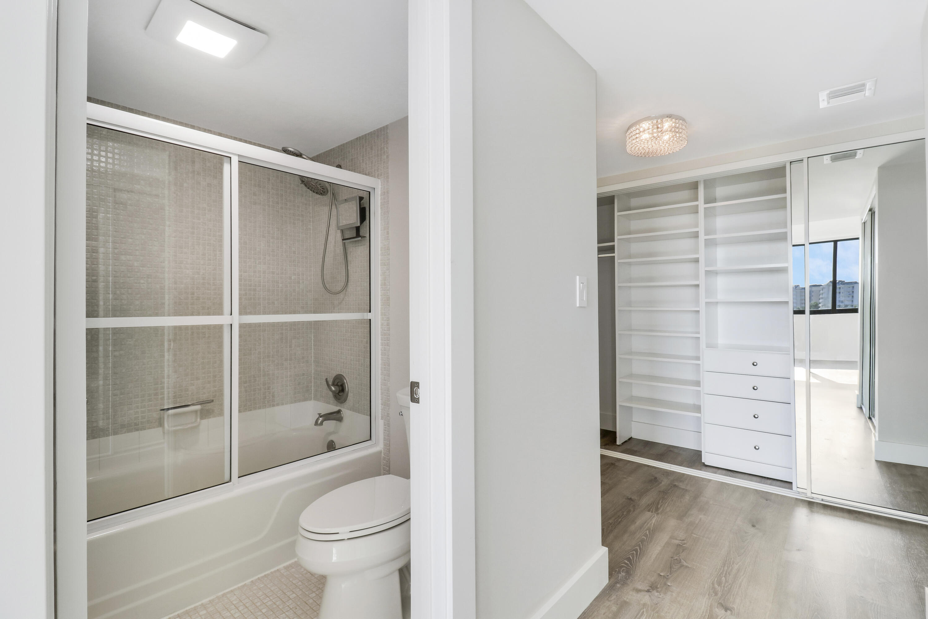 1605 S Us Highway 1 604m3