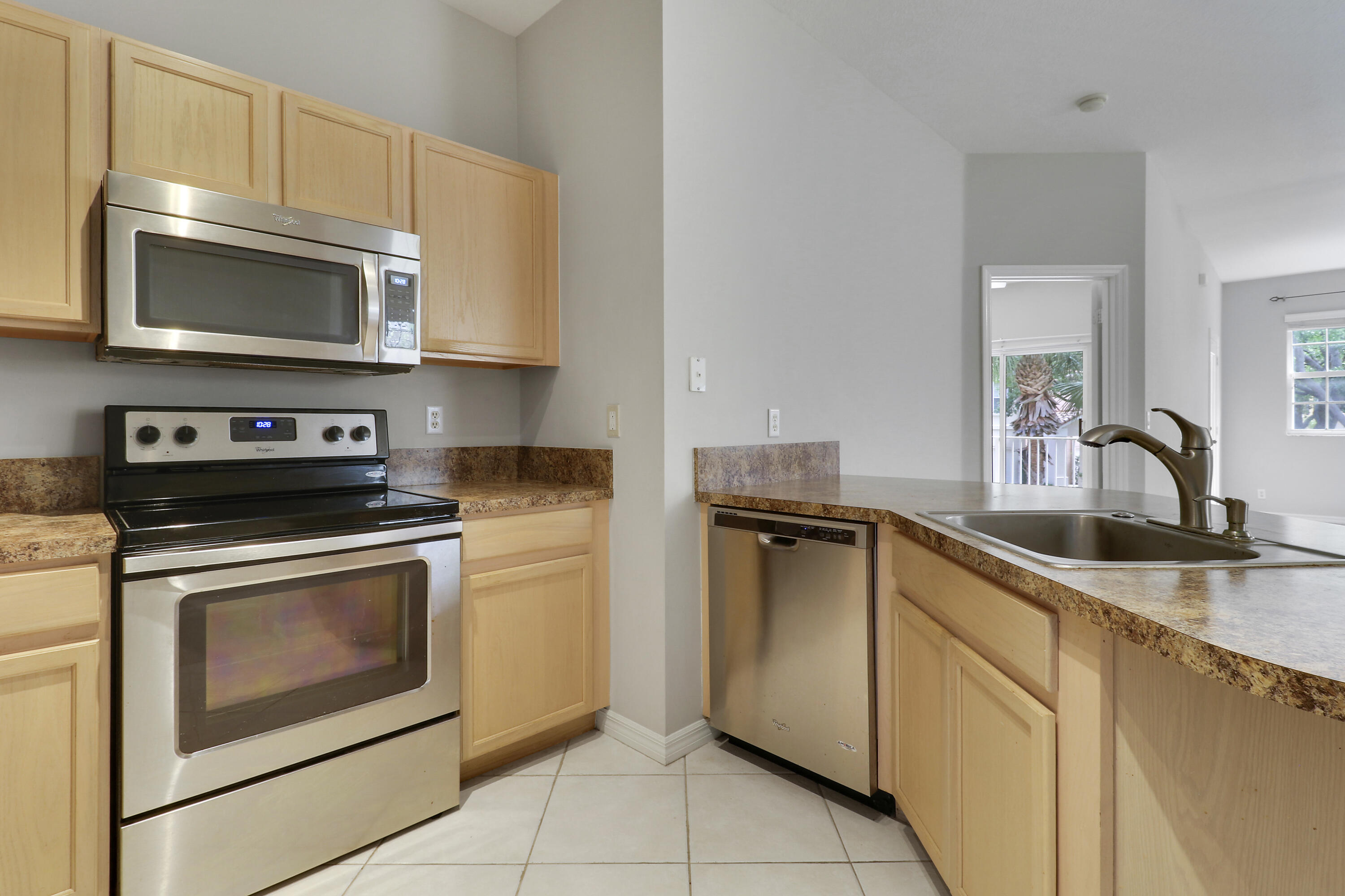 104 Lighthouse Circle H-2