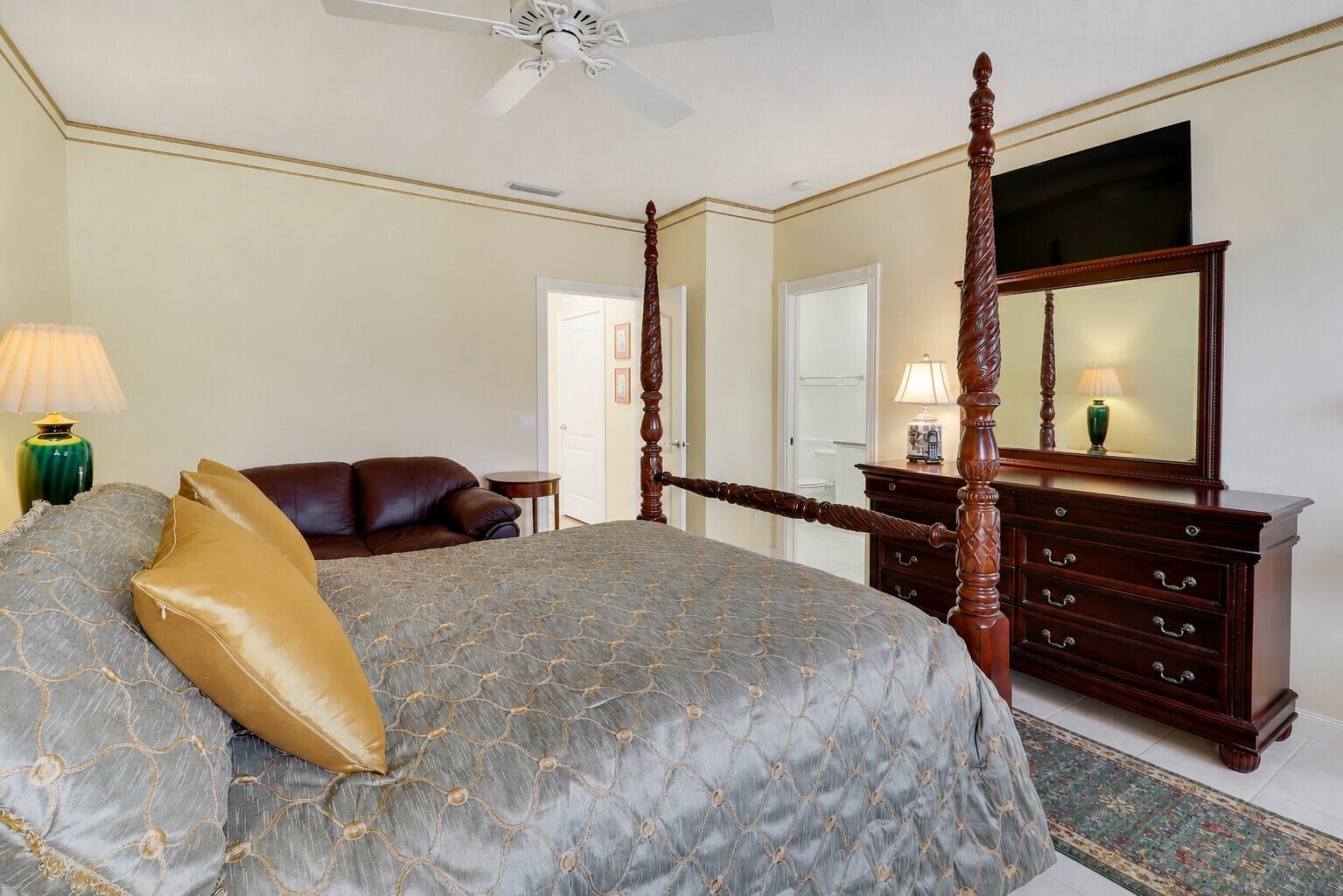 77 Laurel Oaks Circle