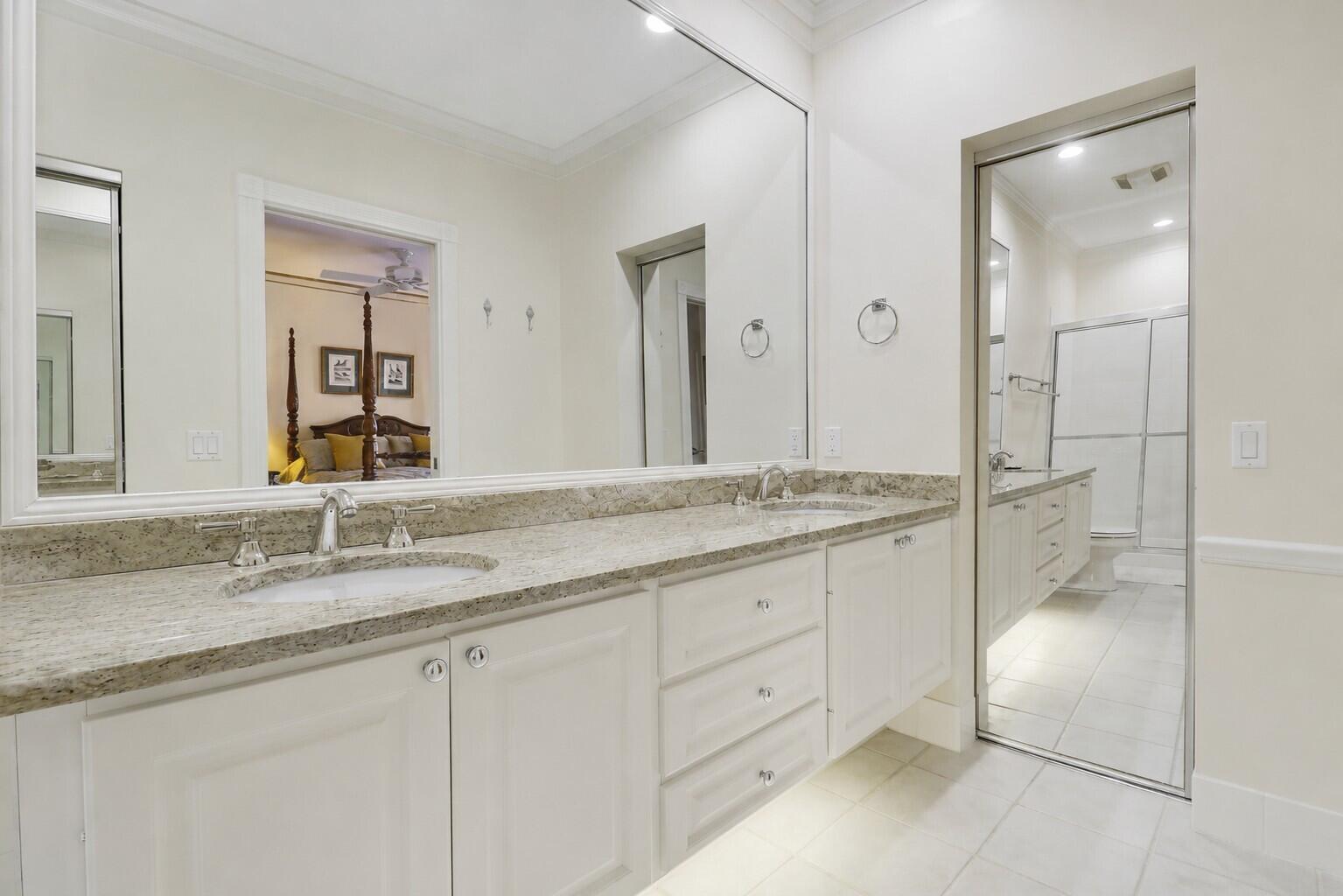 77 Laurel Oaks Circle
