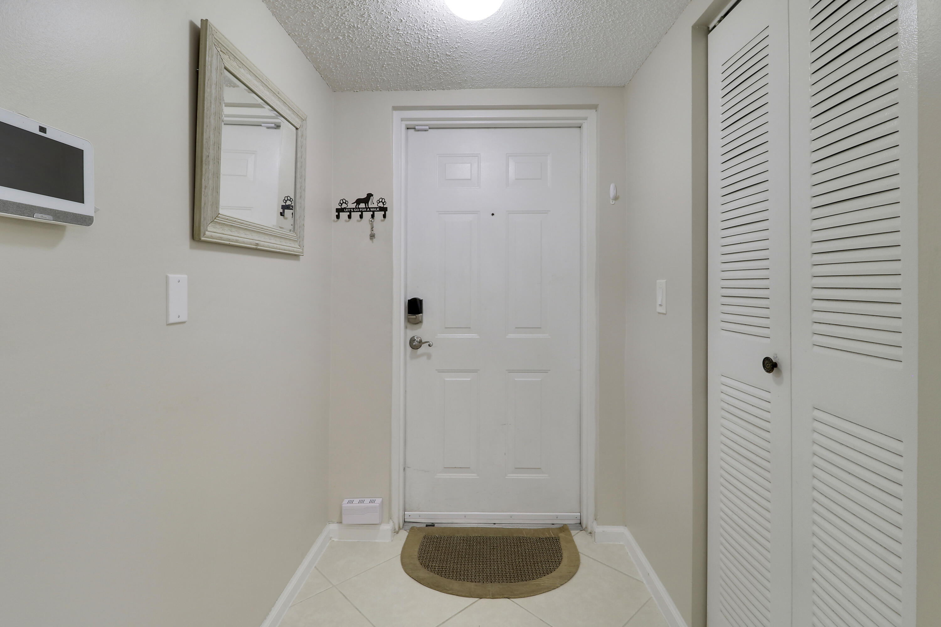 236 VILLAGE Boulevard 1106
