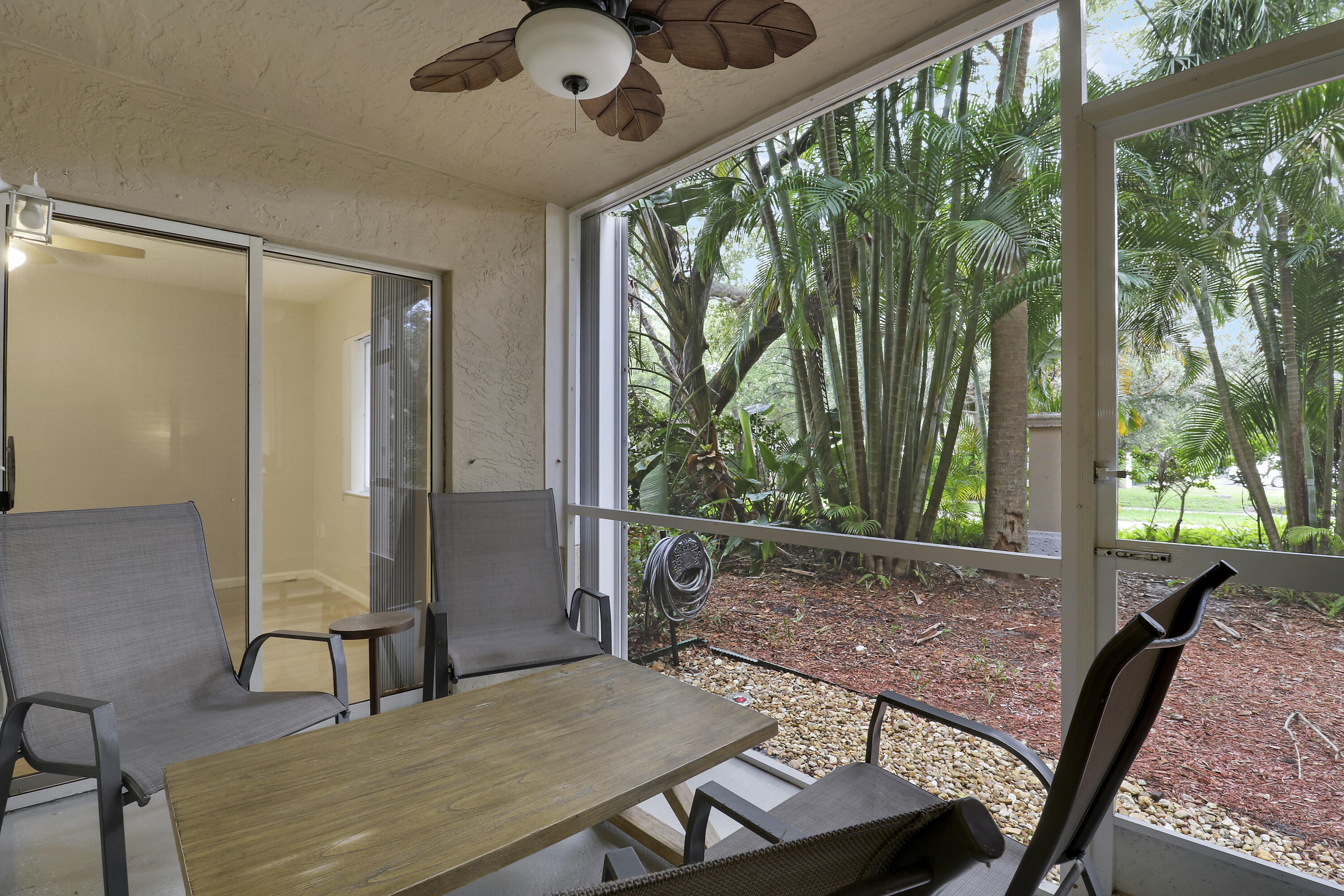 236 VILLAGE Boulevard 1106
