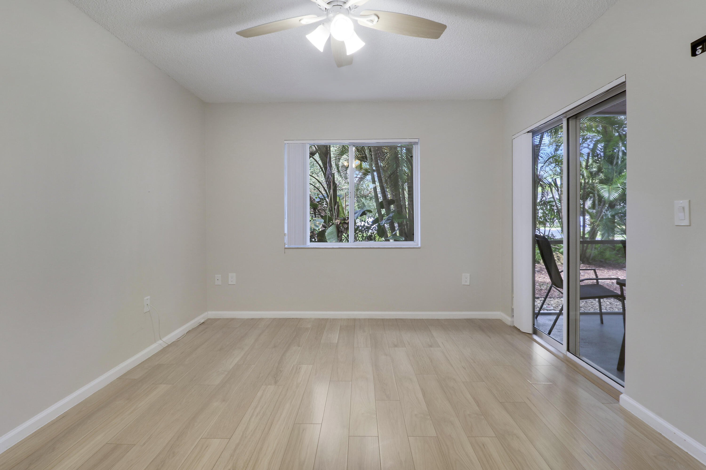 236 VILLAGE Boulevard 1106