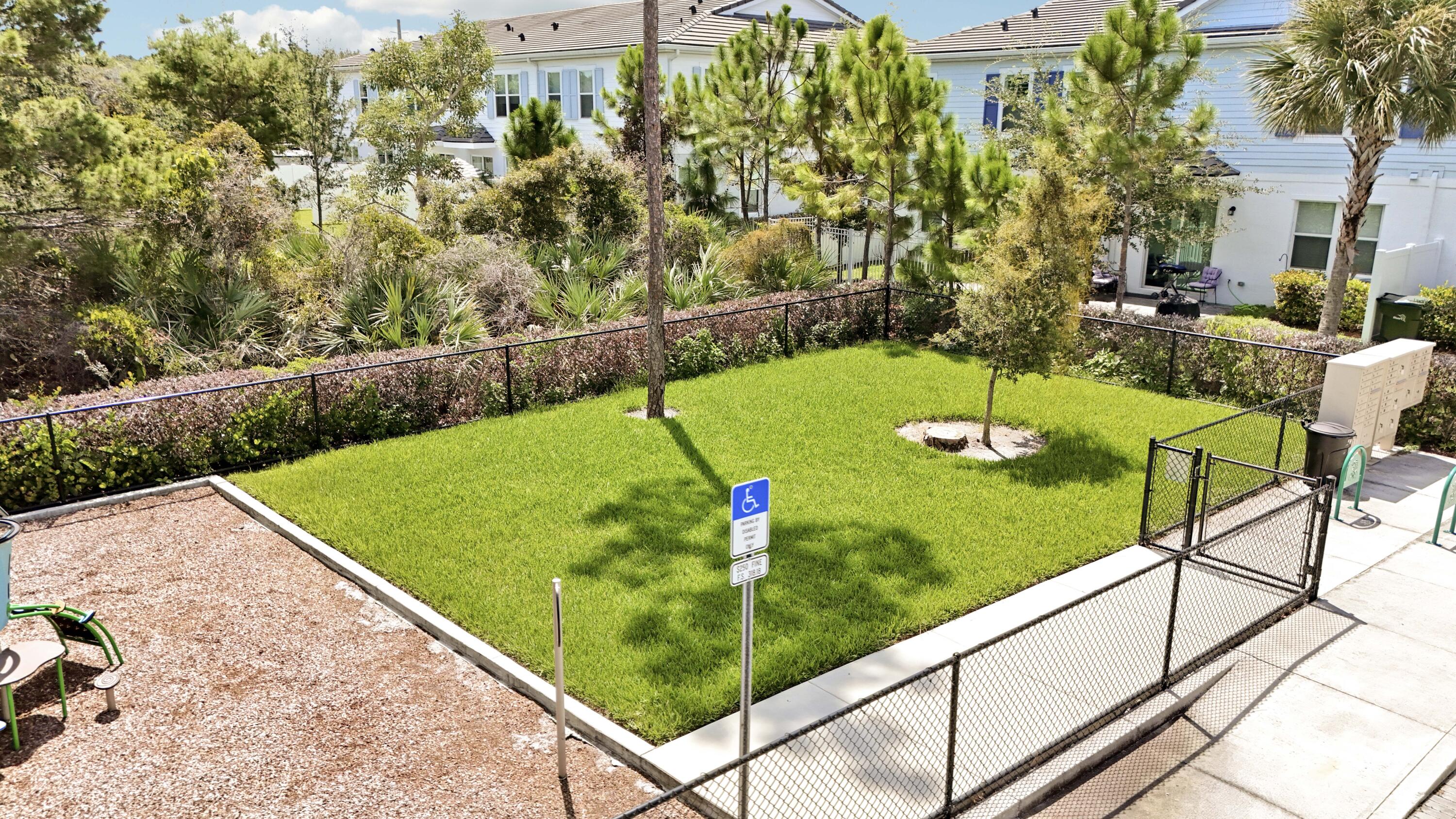 202 PRESERVE Trail S