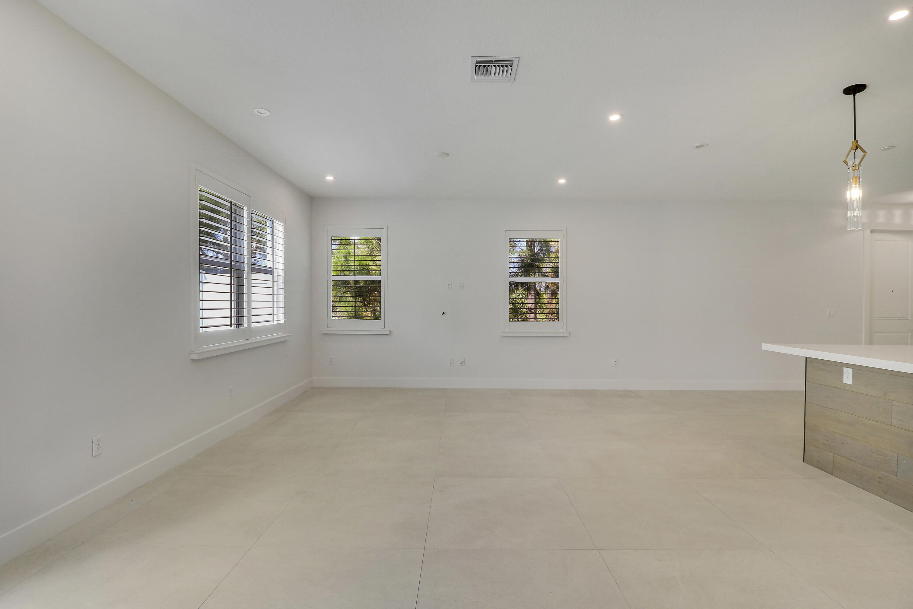 202 PRESERVE Trail S