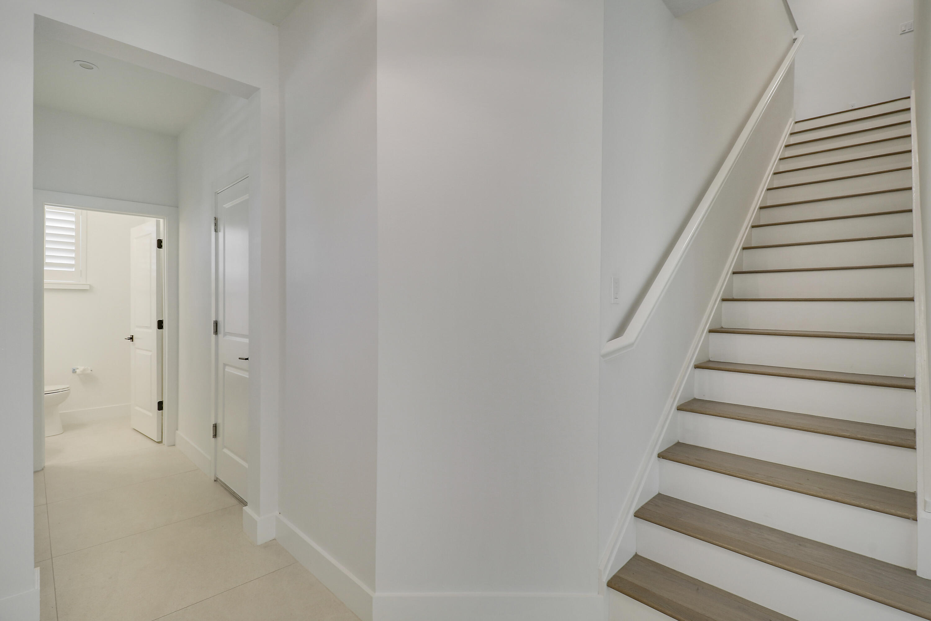 202 PRESERVE Trail S