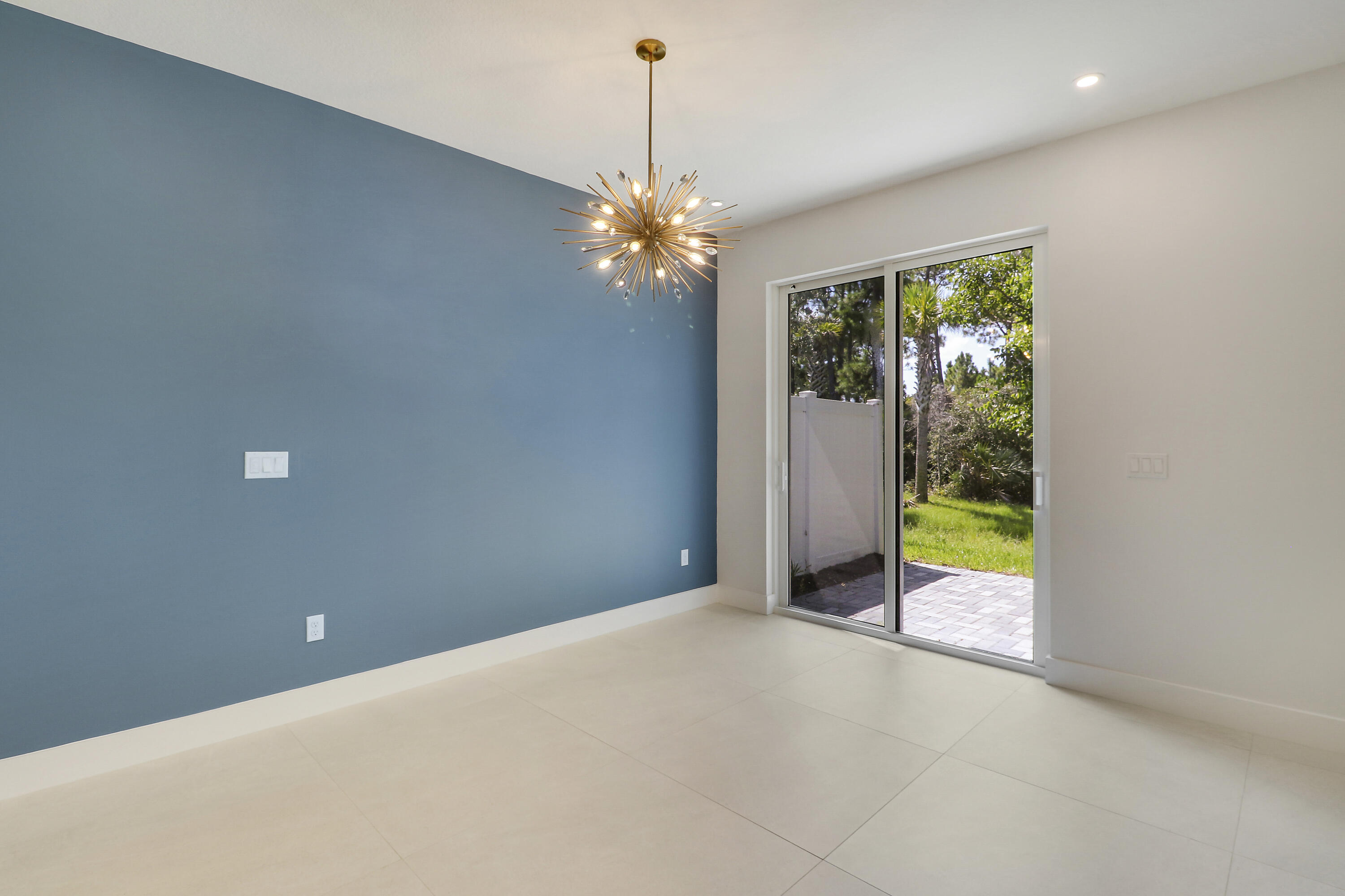 202 PRESERVE Trail S