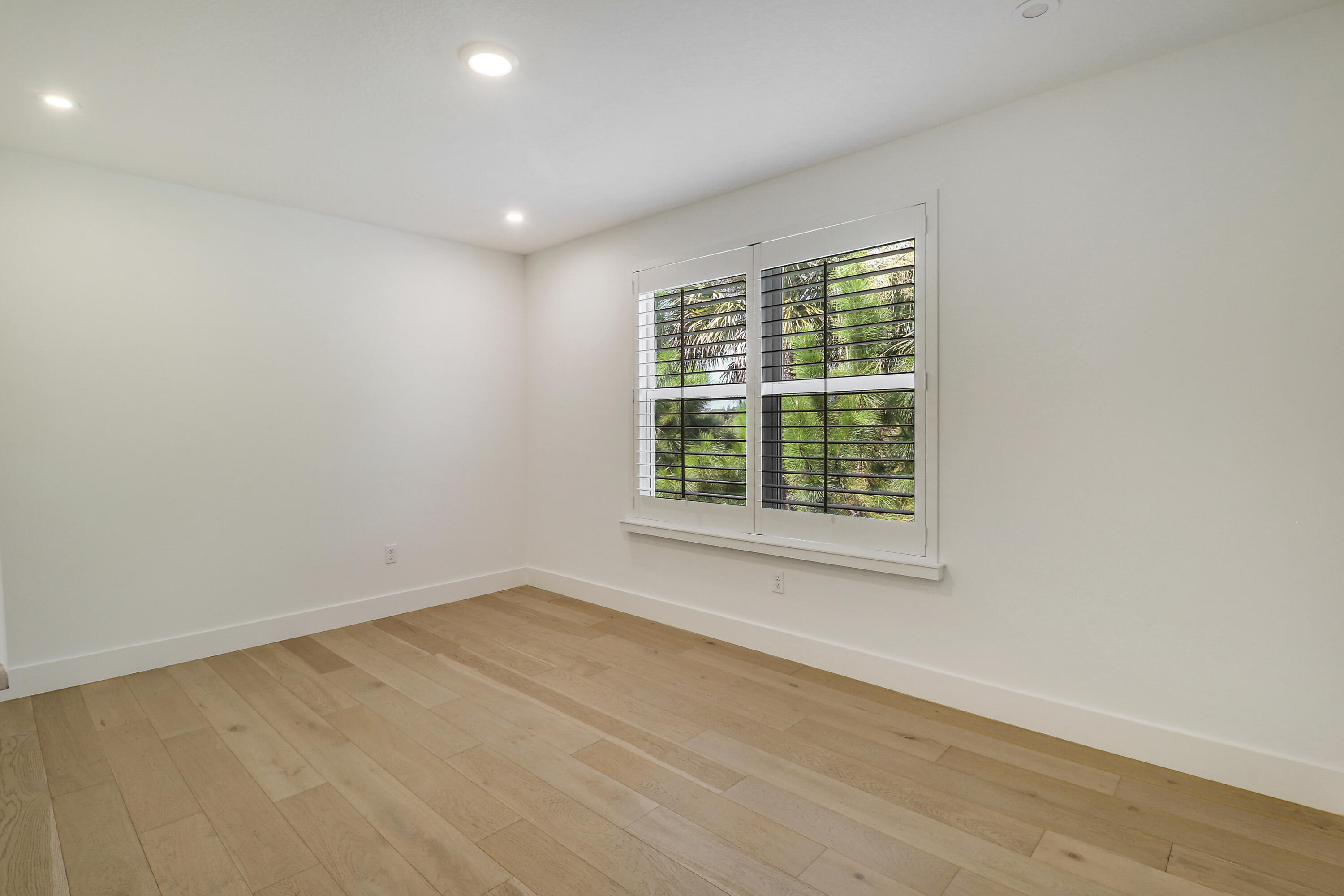 202 PRESERVE Trail S