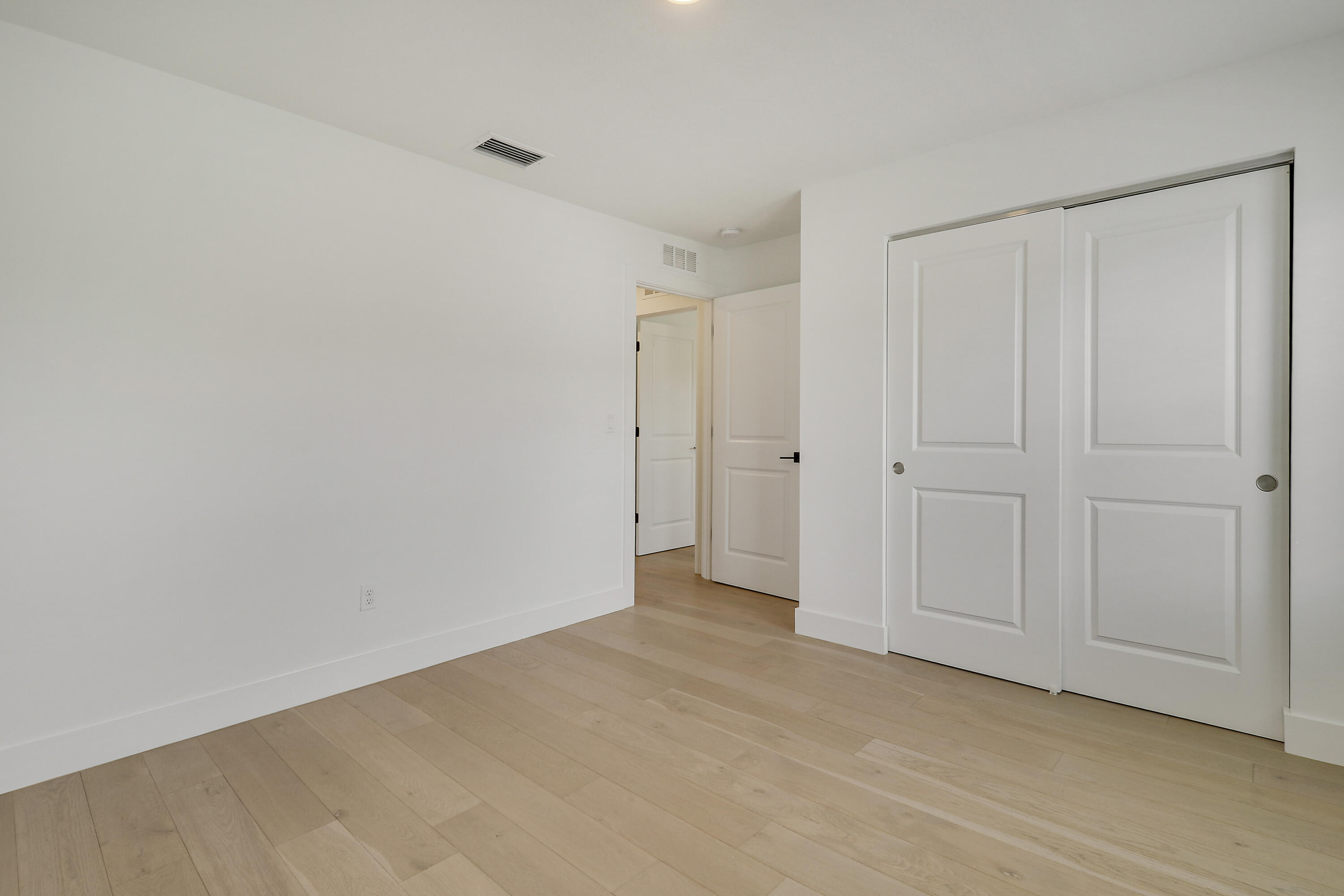 202 PRESERVE Trail S