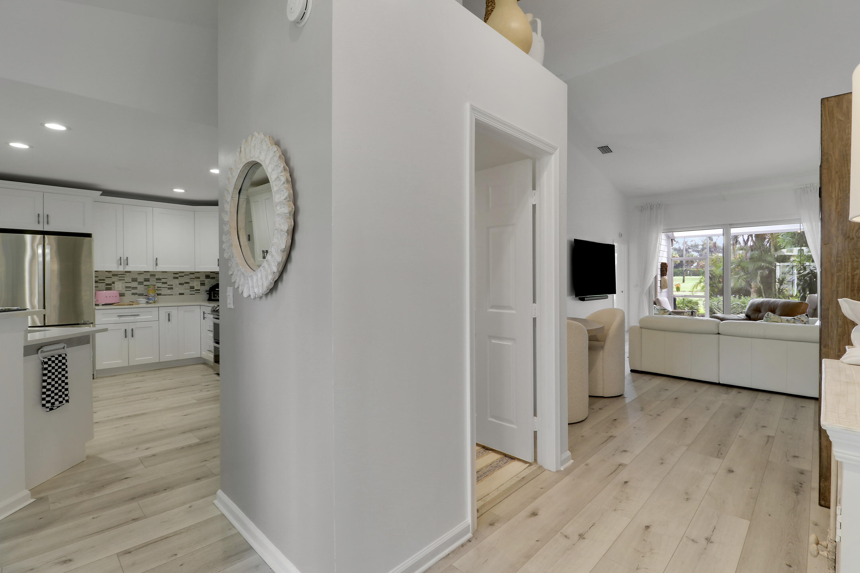 8925 SE Riverfront Terrace