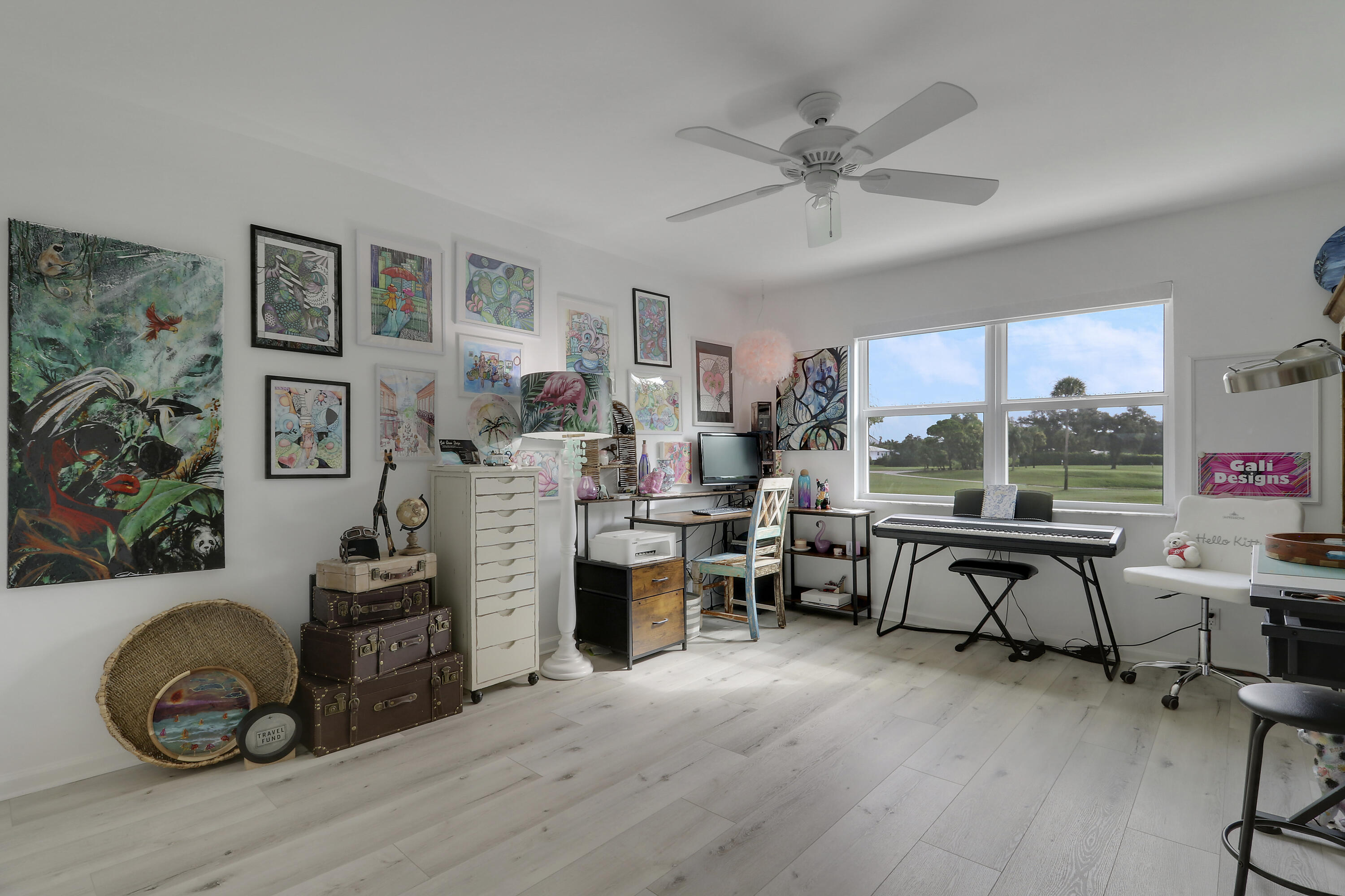 8925 SE Riverfront Terrace