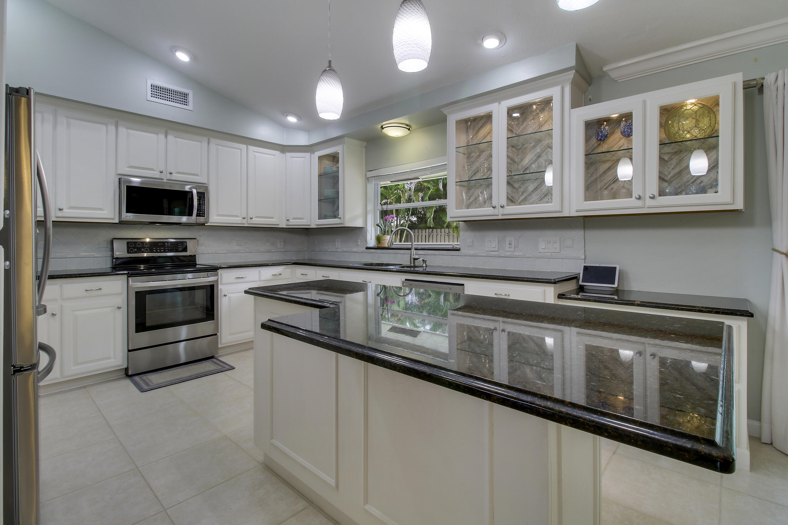 19823 Hibiscus Drive