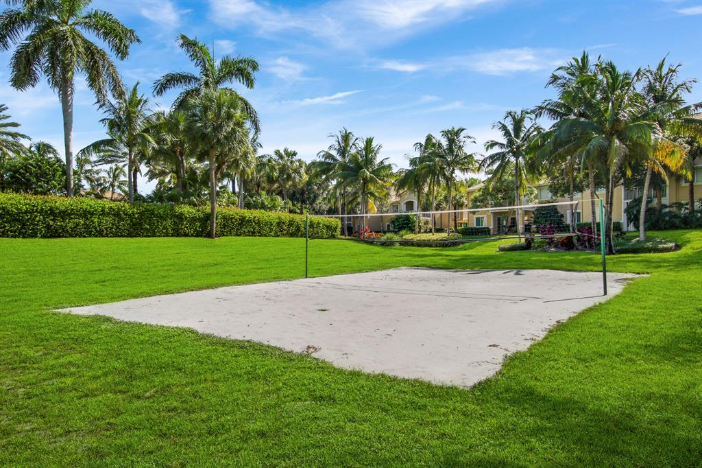 266 Village Boulevard 6110