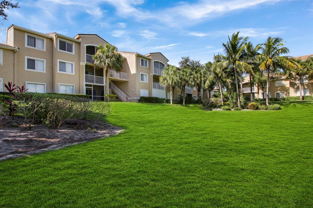 266 Village Boulevard 6110