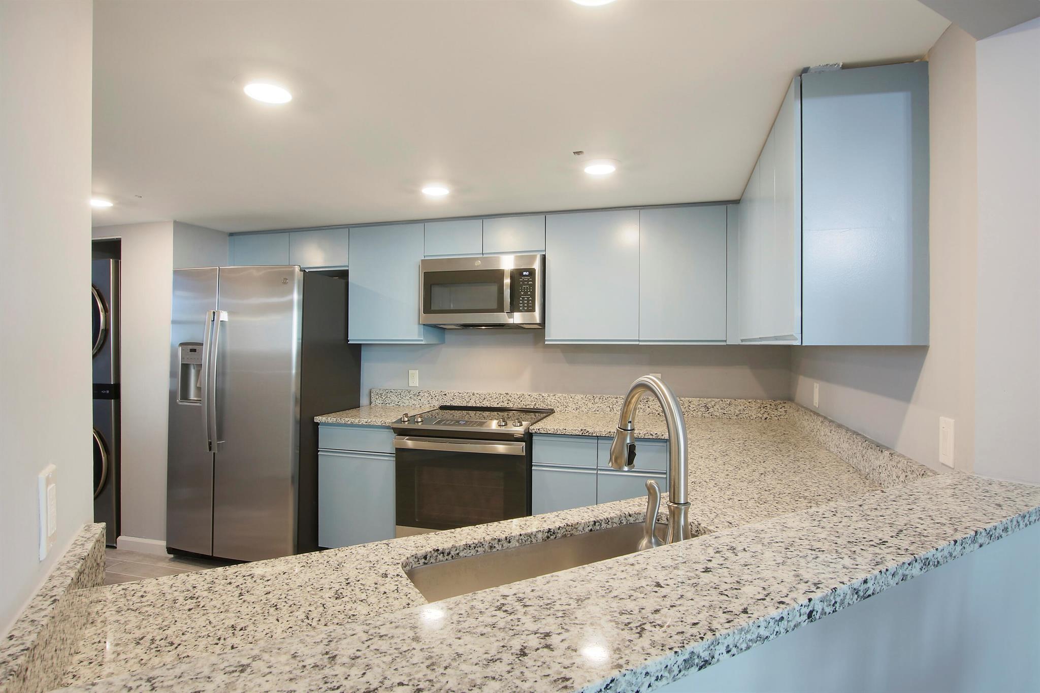 8800 S Ocean Drive 208