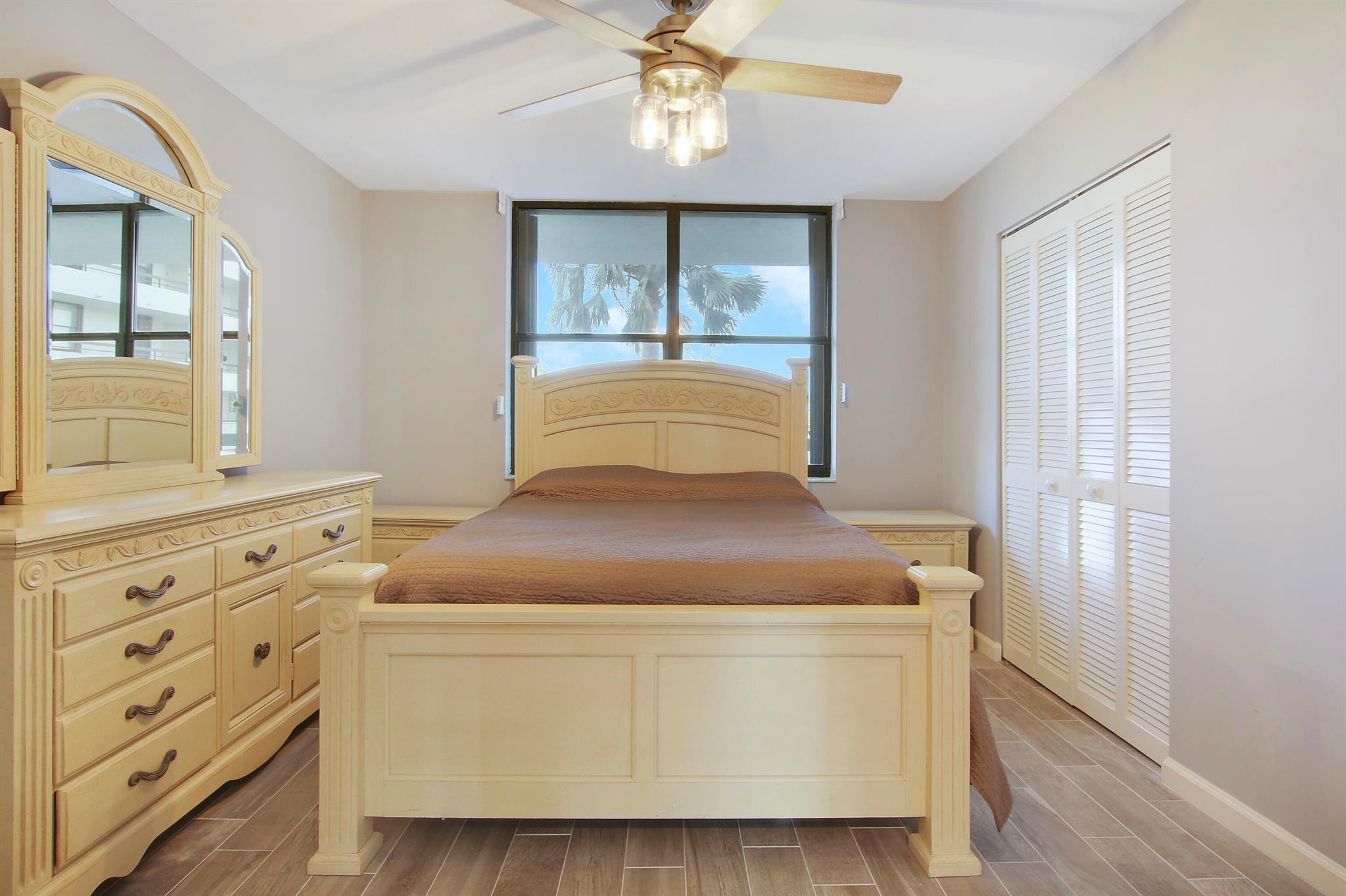 8800 S Ocean Drive 208