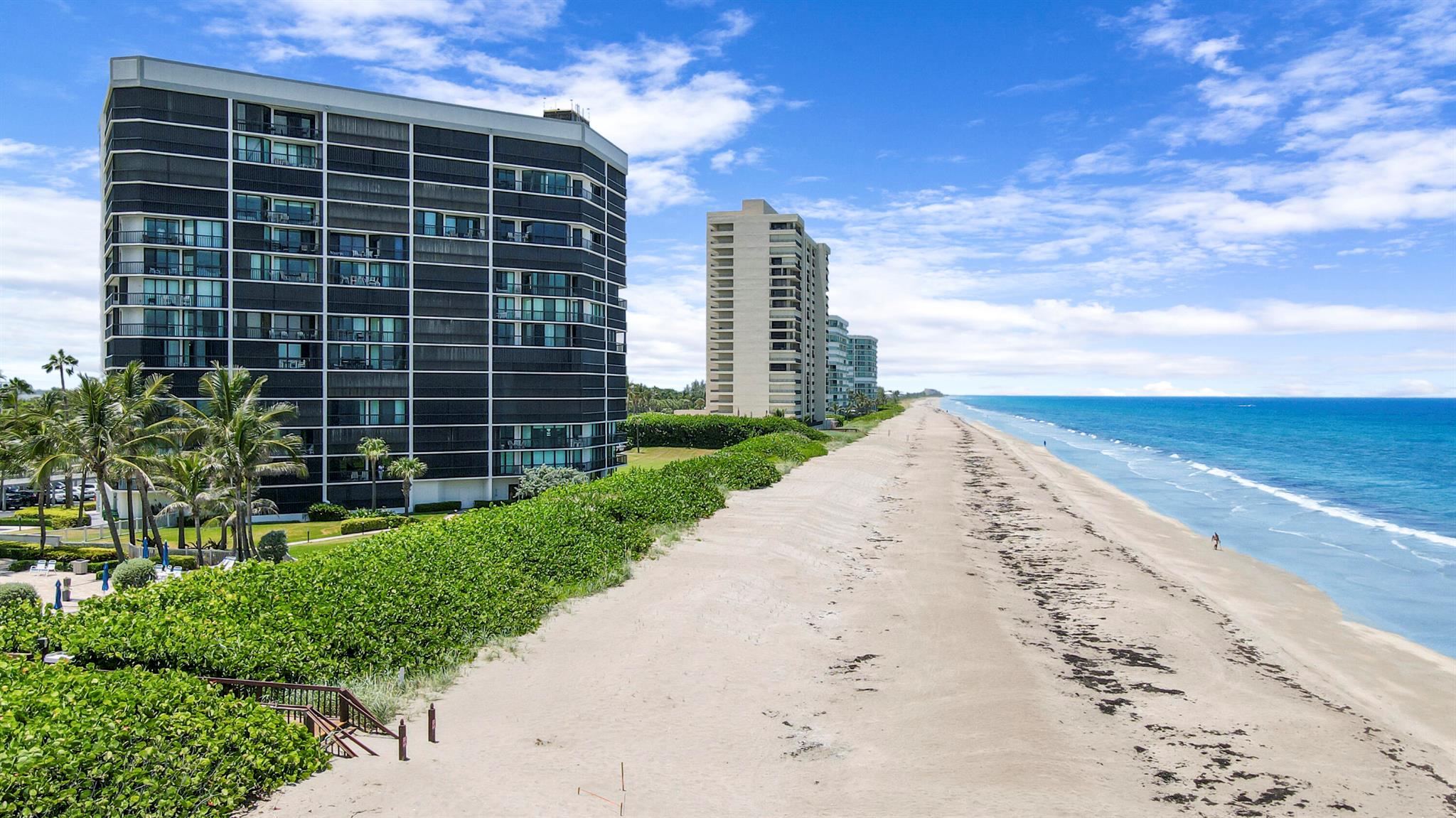 8800 S Ocean Drive 208