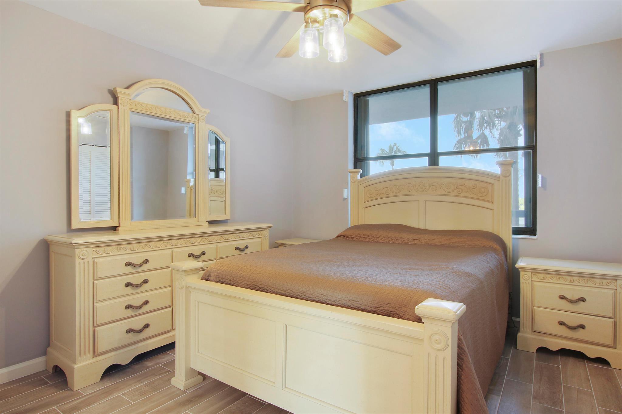 8800 S Ocean Drive 208