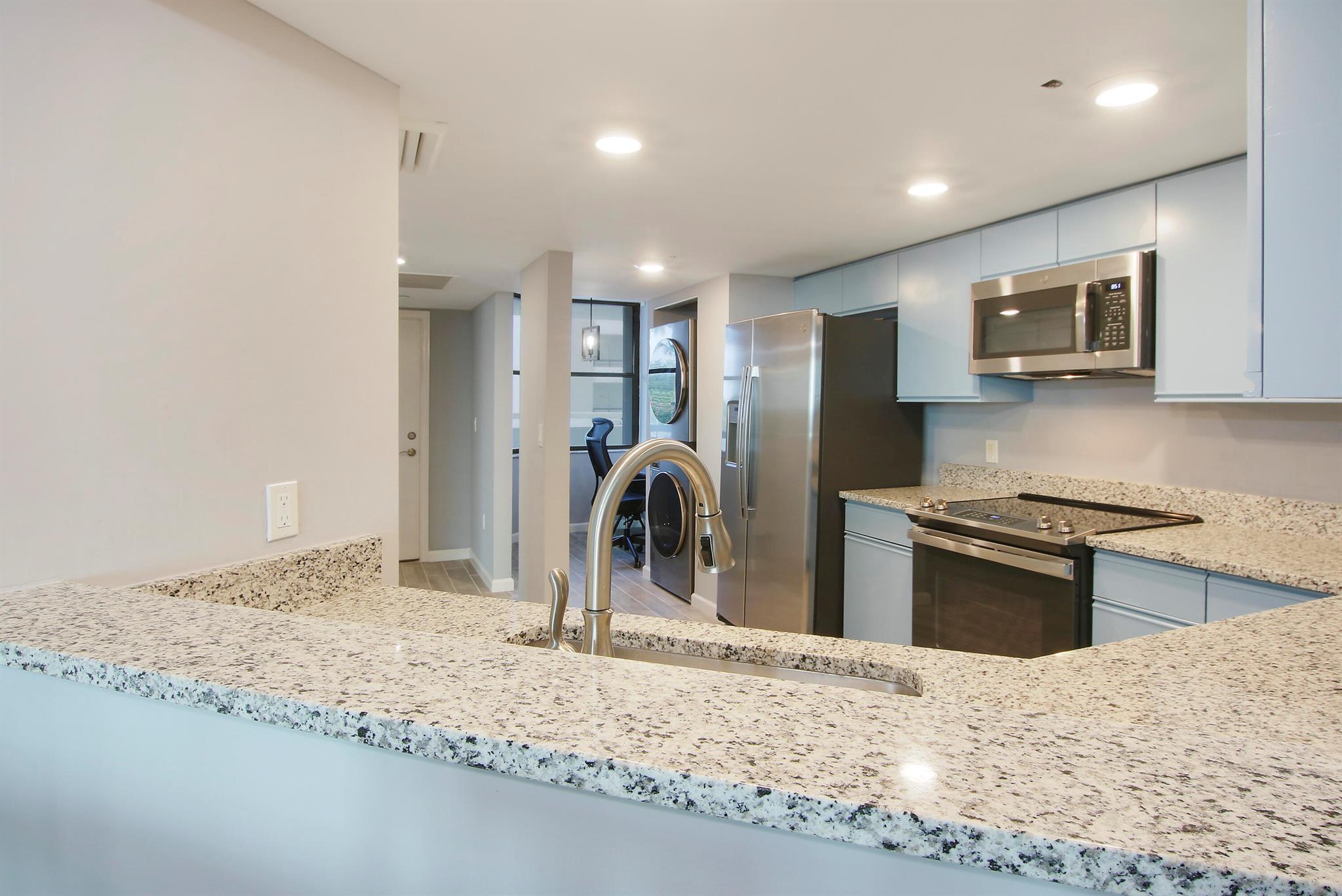 8800 S Ocean Drive 208