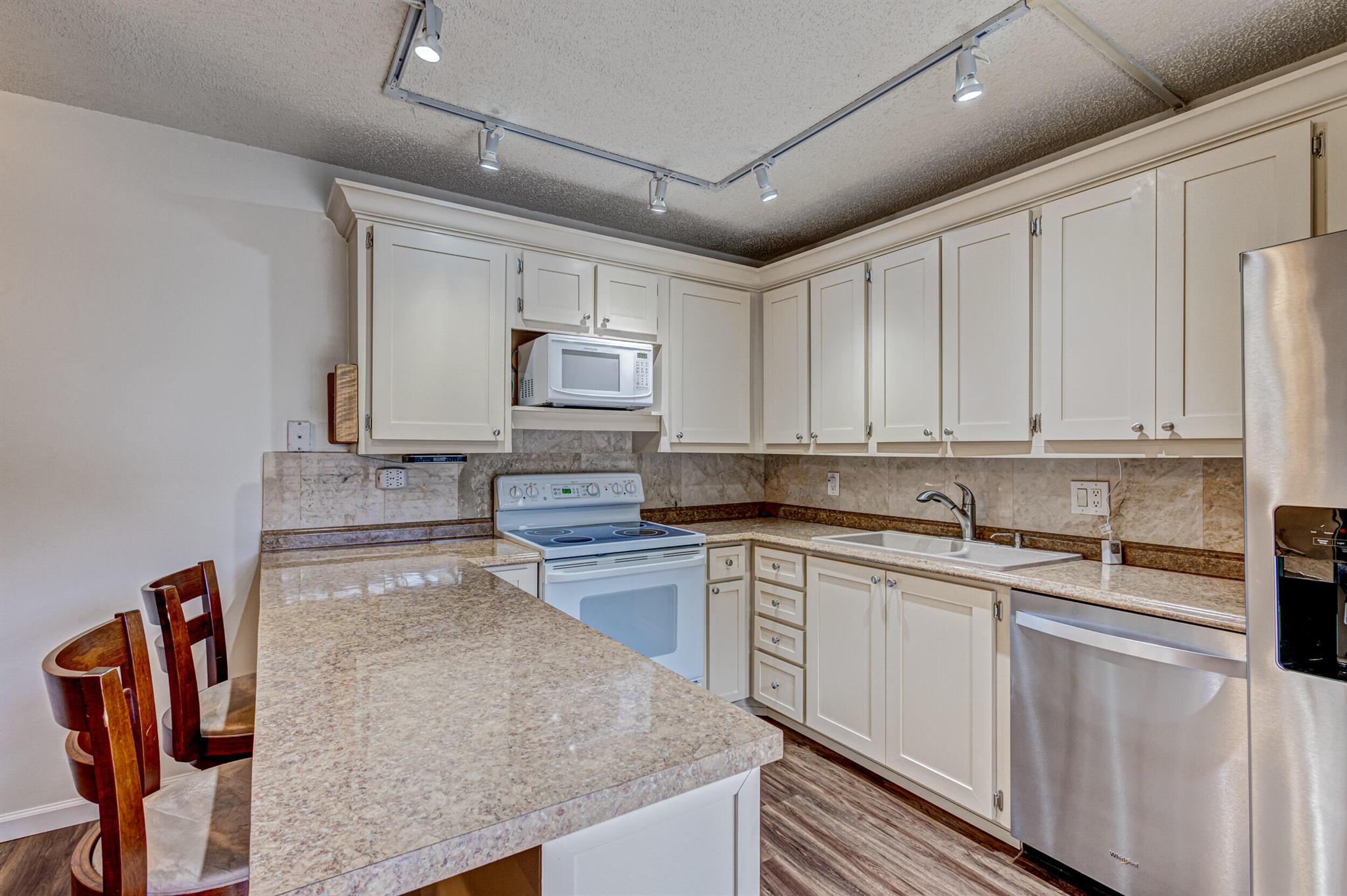 306 3rd Terrace 306