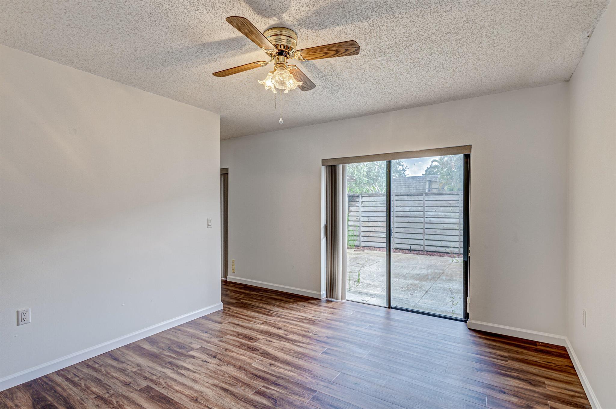 306 3rd Terrace 306