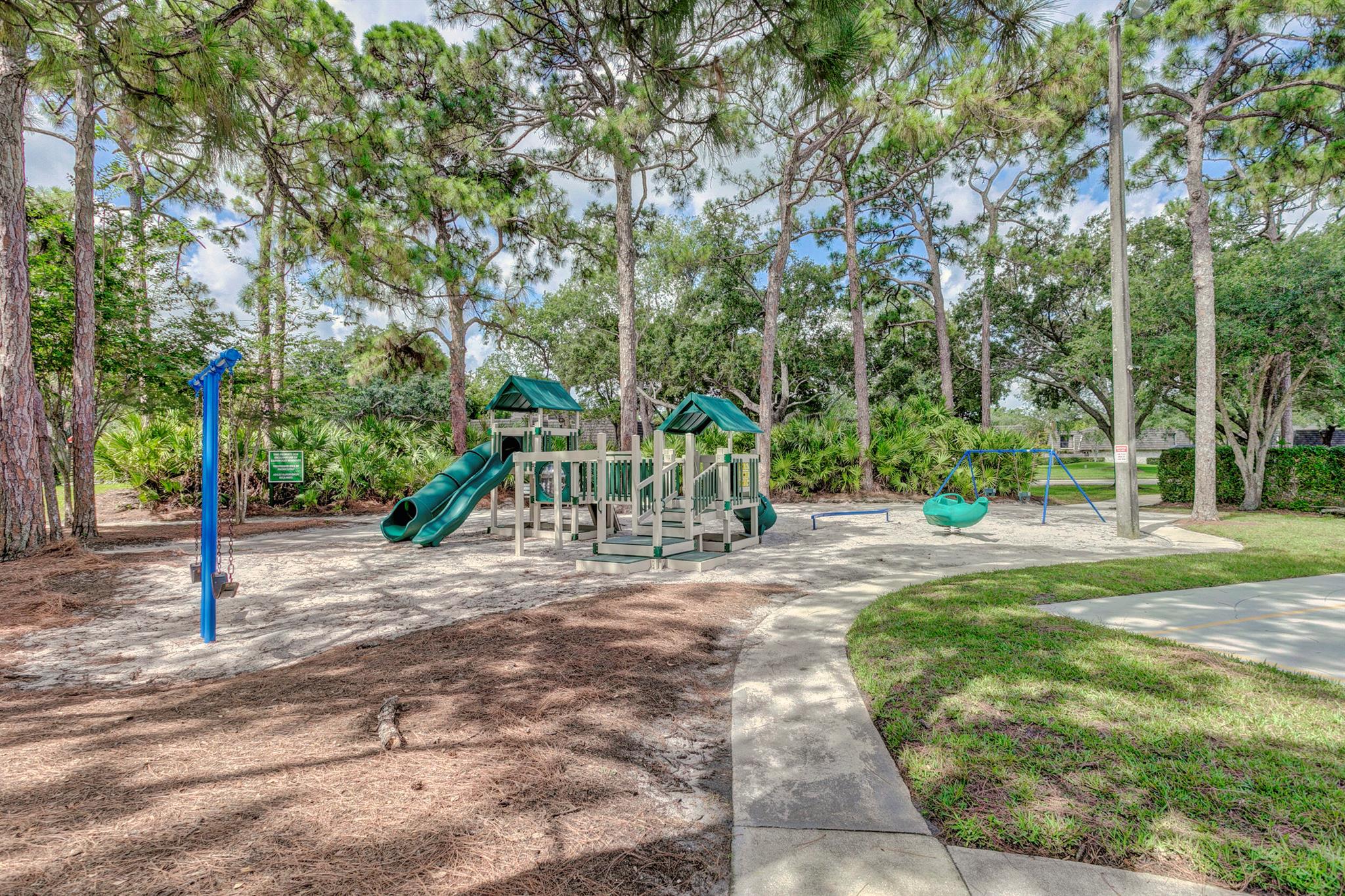 306 3rd Terrace 306