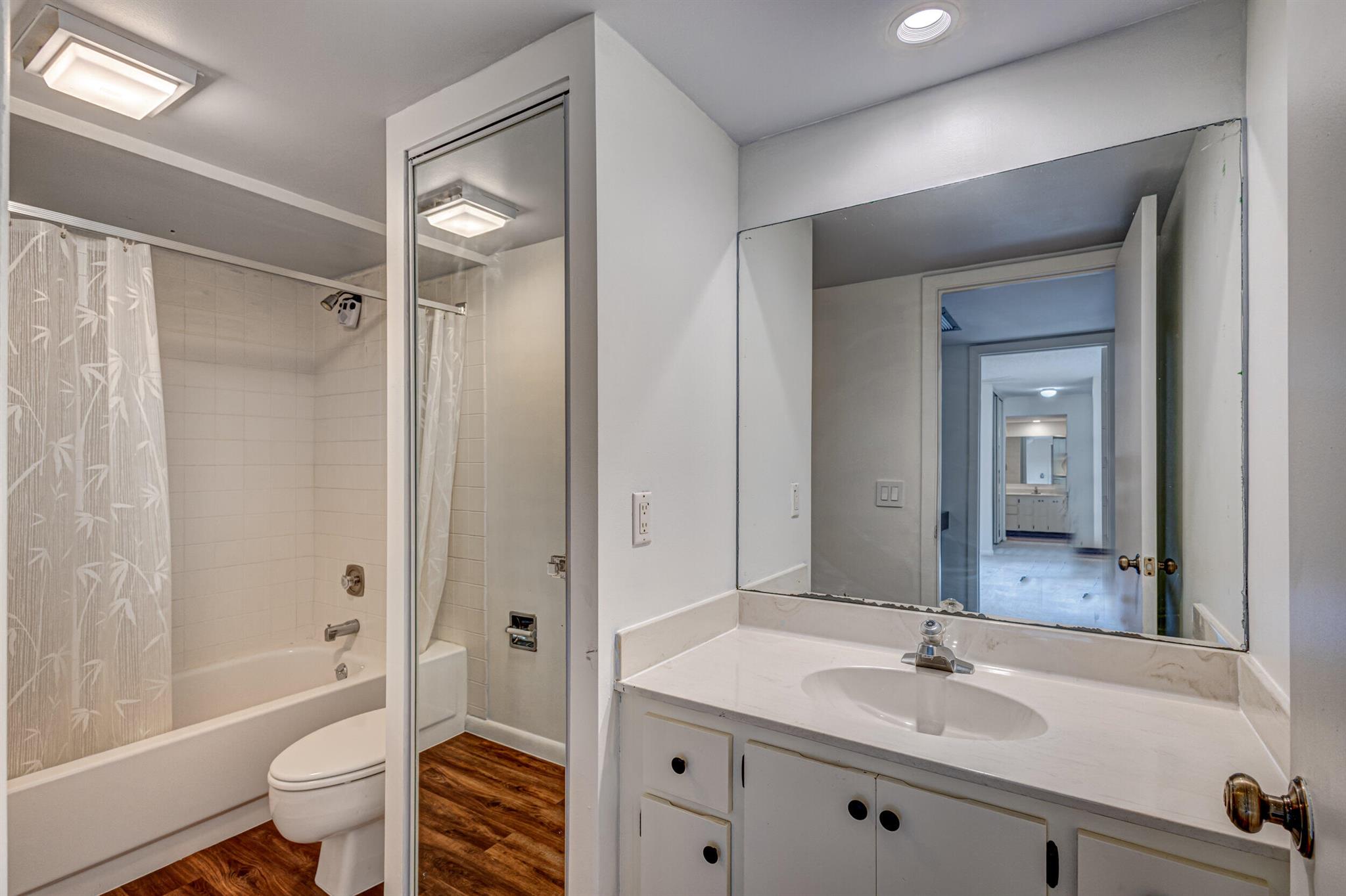 306 3rd Terrace 306