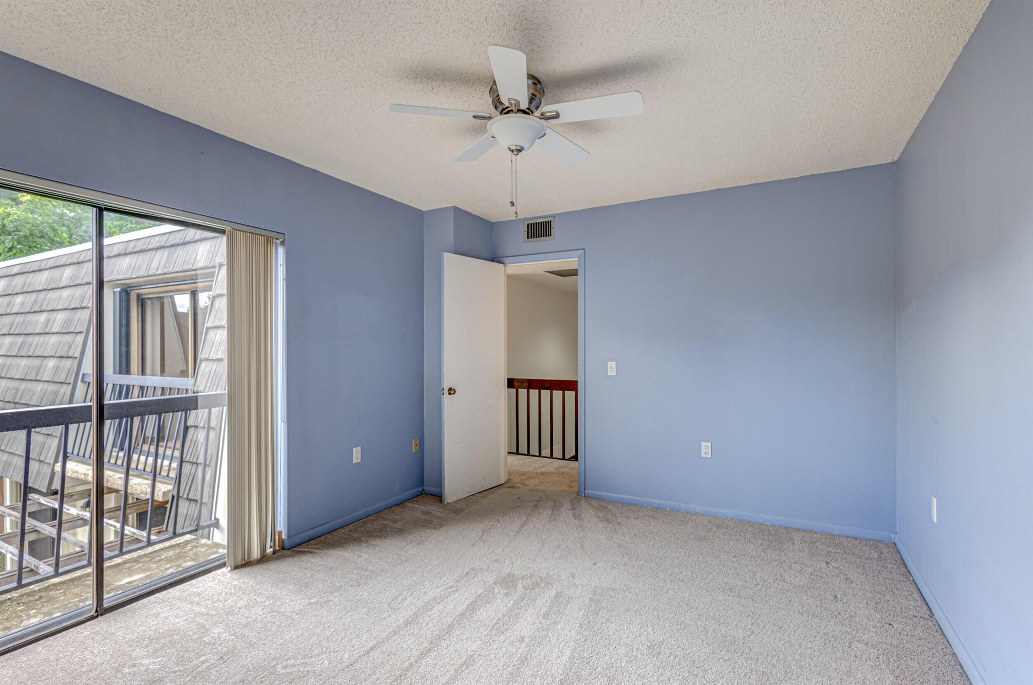 306 3rd Terrace 306